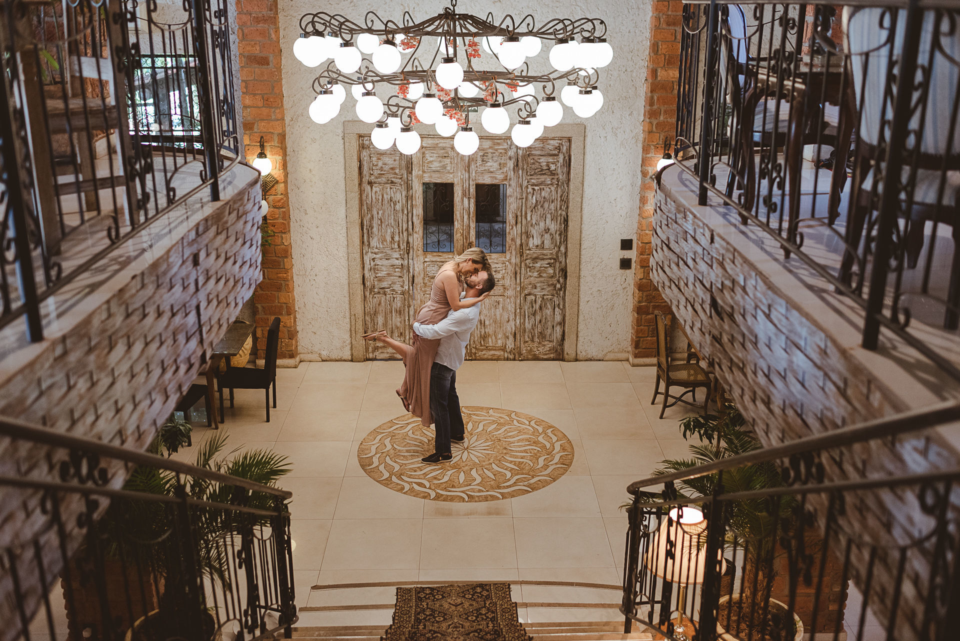 Foto Pré-wedding com luz natural no Spazio Villa Régia em Brasília DF Foto Pré-wedding com luz natural no Spazio Villa Régia em Brasília DF - Imagem 40