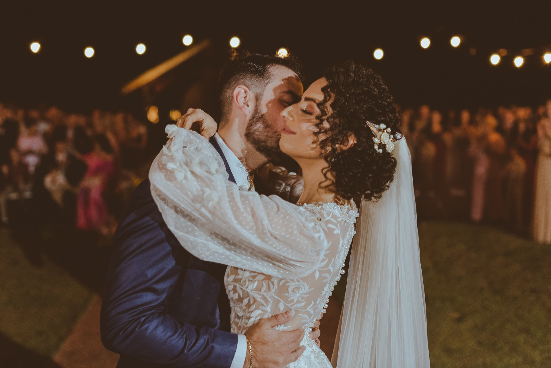 Foto Casamento externo na Fazenda Nova Conceição Go em fim de tarde - Nathália e Murilo Foto Casamento externo na Fazenda Nova Conceição Go em fim de tarde - Nathália e Murilo - Imagem 48