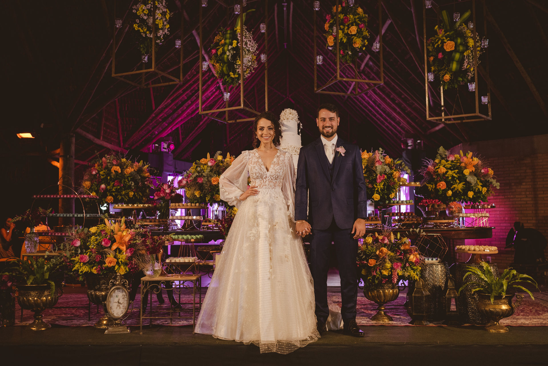 Foto Casamento externo na Fazenda Nova Conceição Go em fim de tarde - Nathália e Murilo Foto Casamento externo na Fazenda Nova Conceição Go em fim de tarde - Nathália e Murilo - Imagem 93