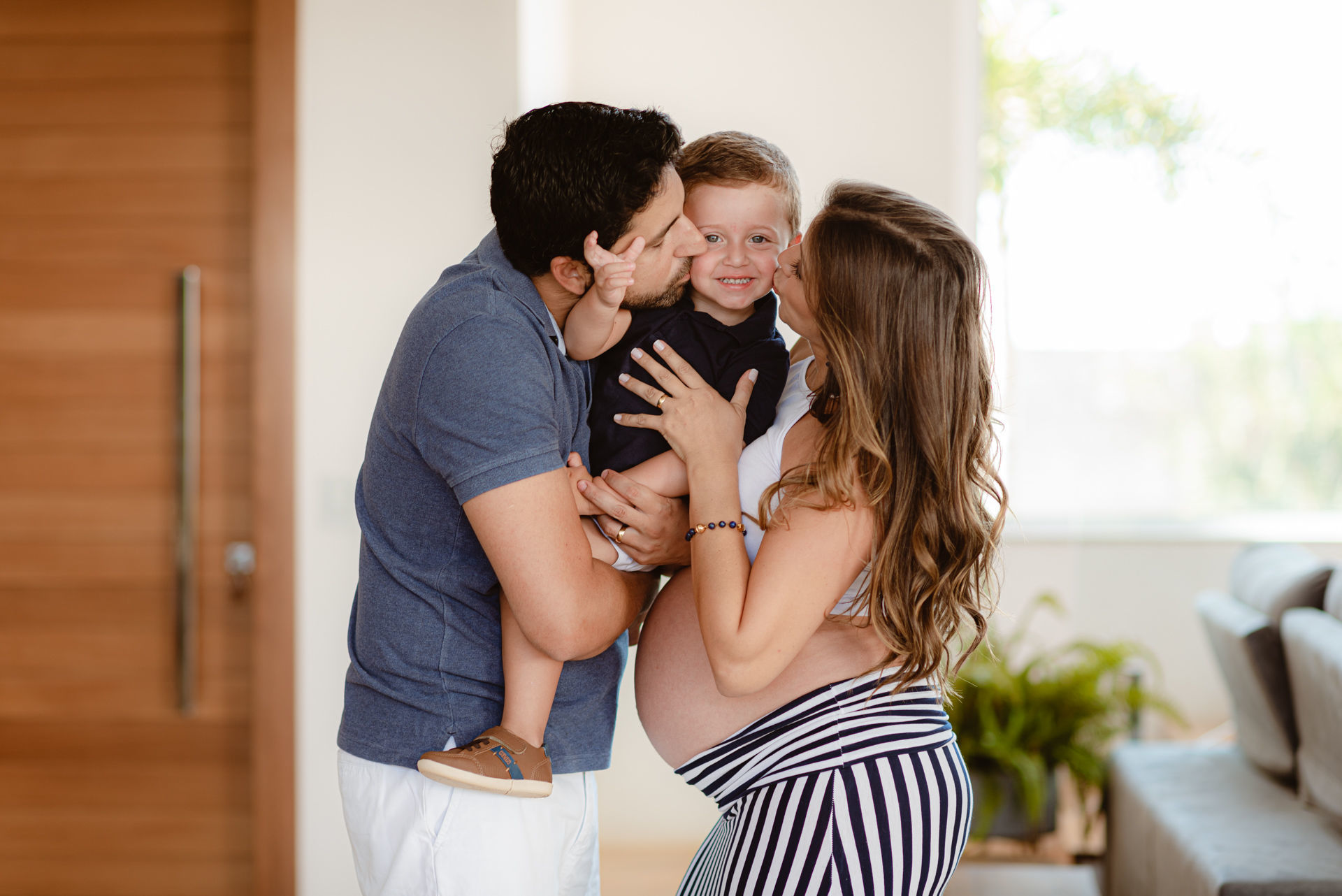 Foto Lifestyle de Gestante feito em Casa - Imagem 6