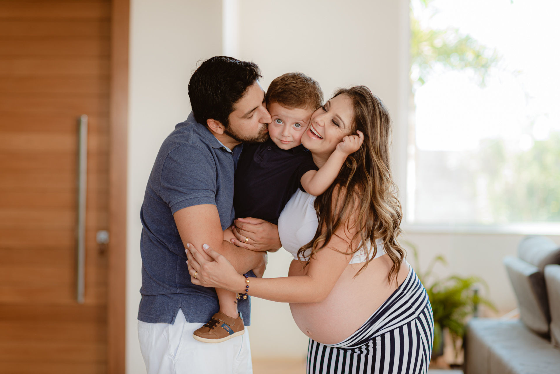 Foto Lifestyle de Gestante feito em Casa - Imagem 5