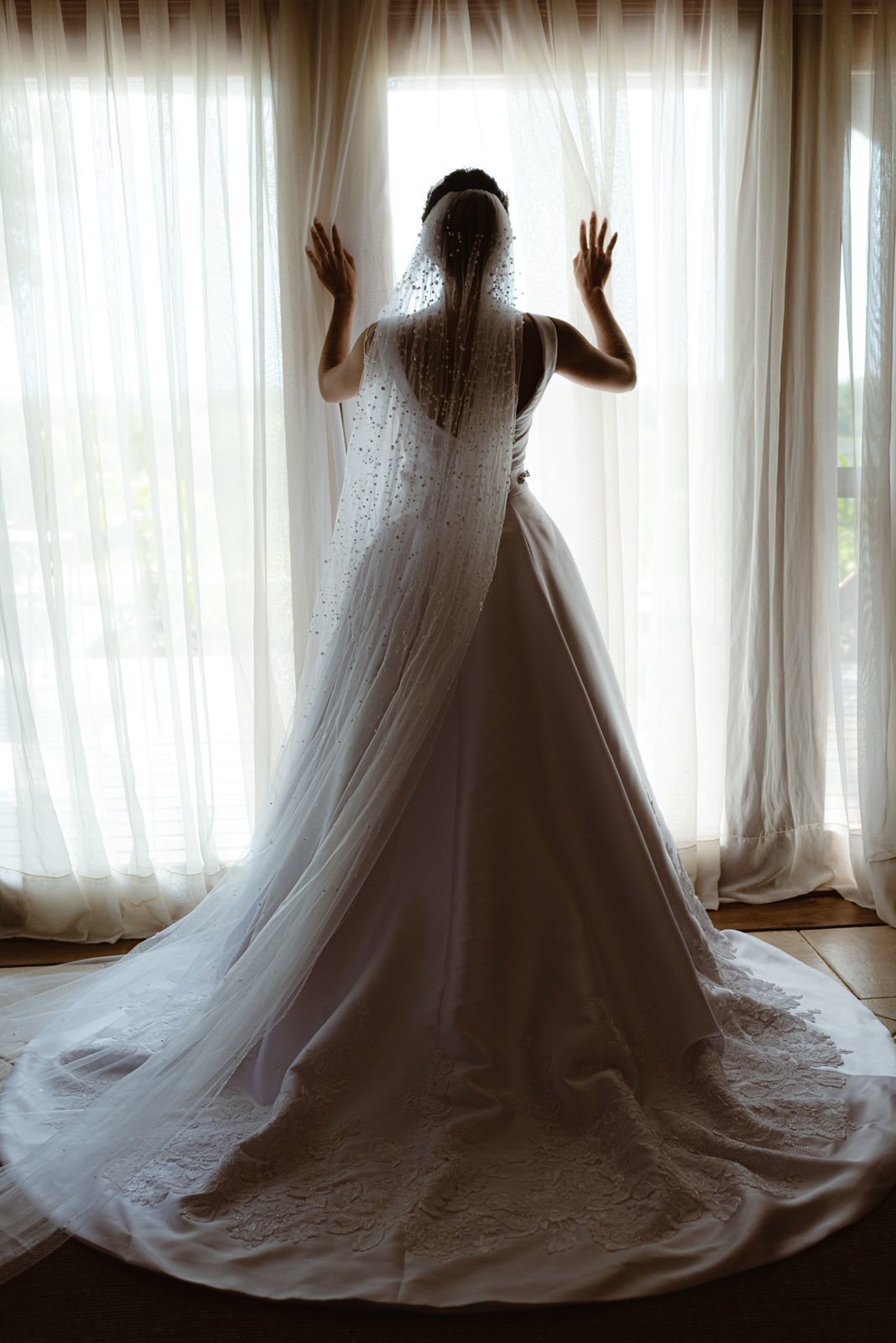 Foto Casamento no Campo em fim de tarde na Fazenda Nova Conceição em Goiás - Imagem 35