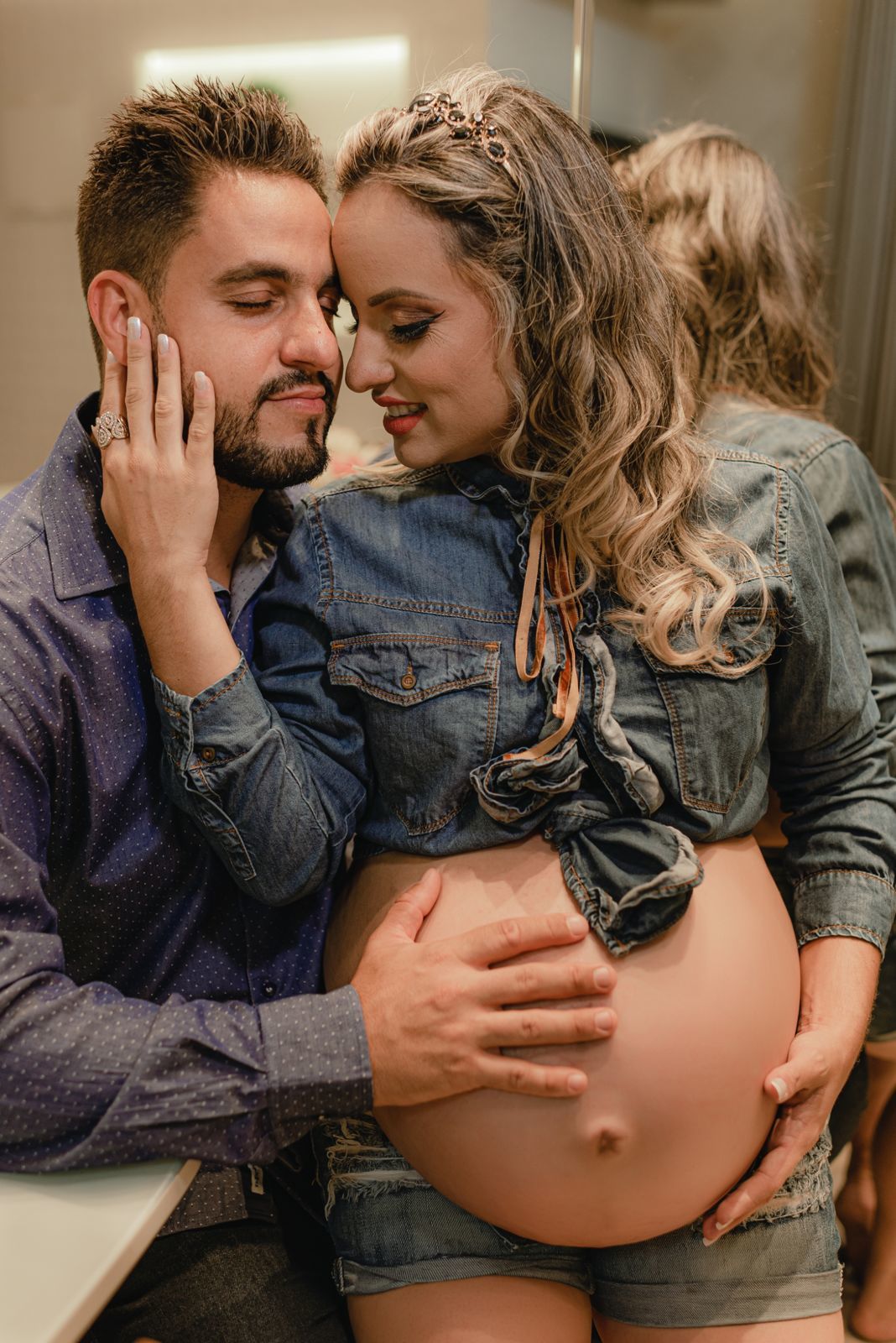 Foto Ensaio de grávida estilo lifestyle em um apartamento decorado Foto Ensaio de grávida estilo lifestyle em um apartamento decorado - Imagem 33