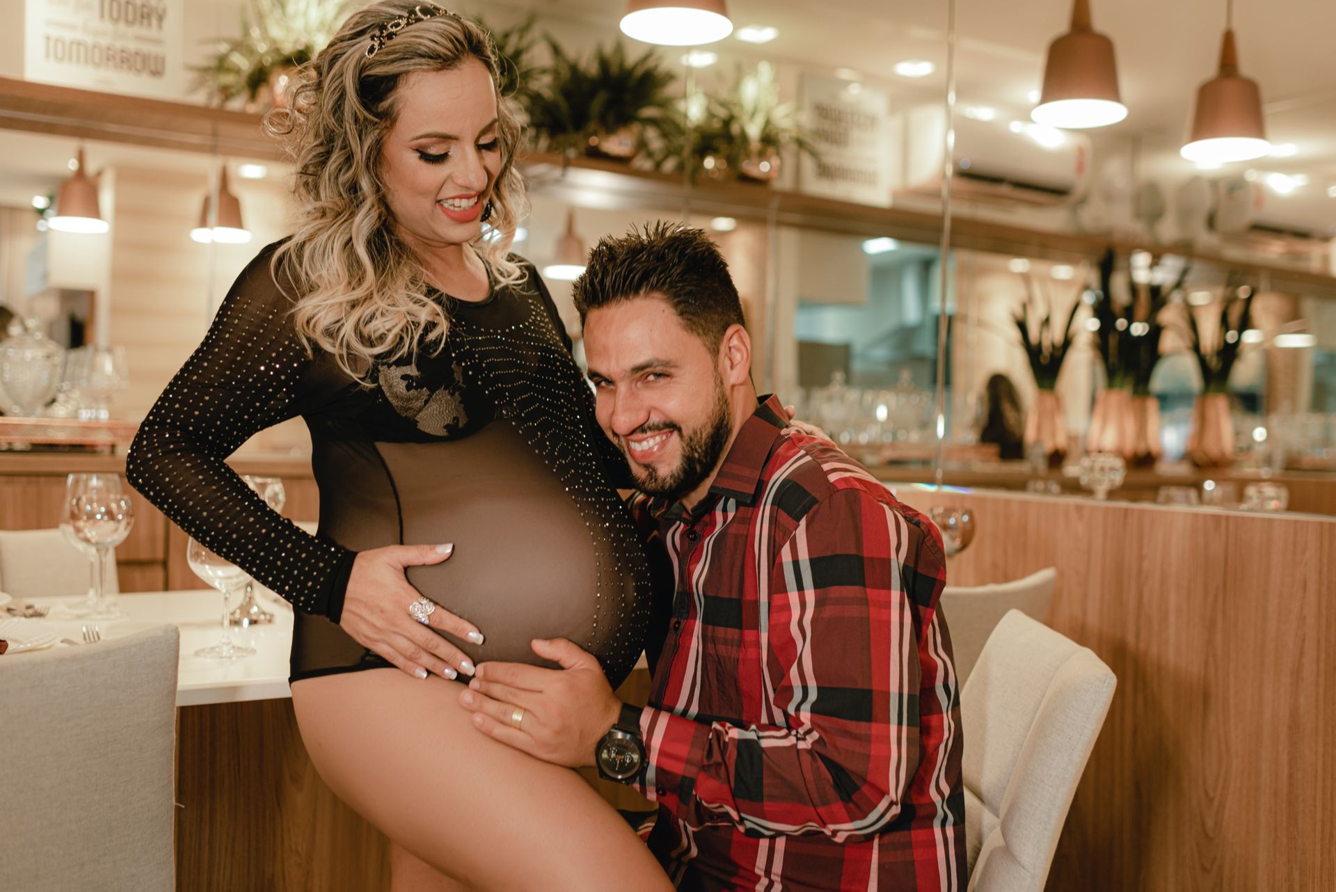 Foto Ensaio de grávida estilo lifestyle em um apartamento decorado Foto Ensaio de grávida estilo lifestyle em um apartamento decorado - Imagem 32