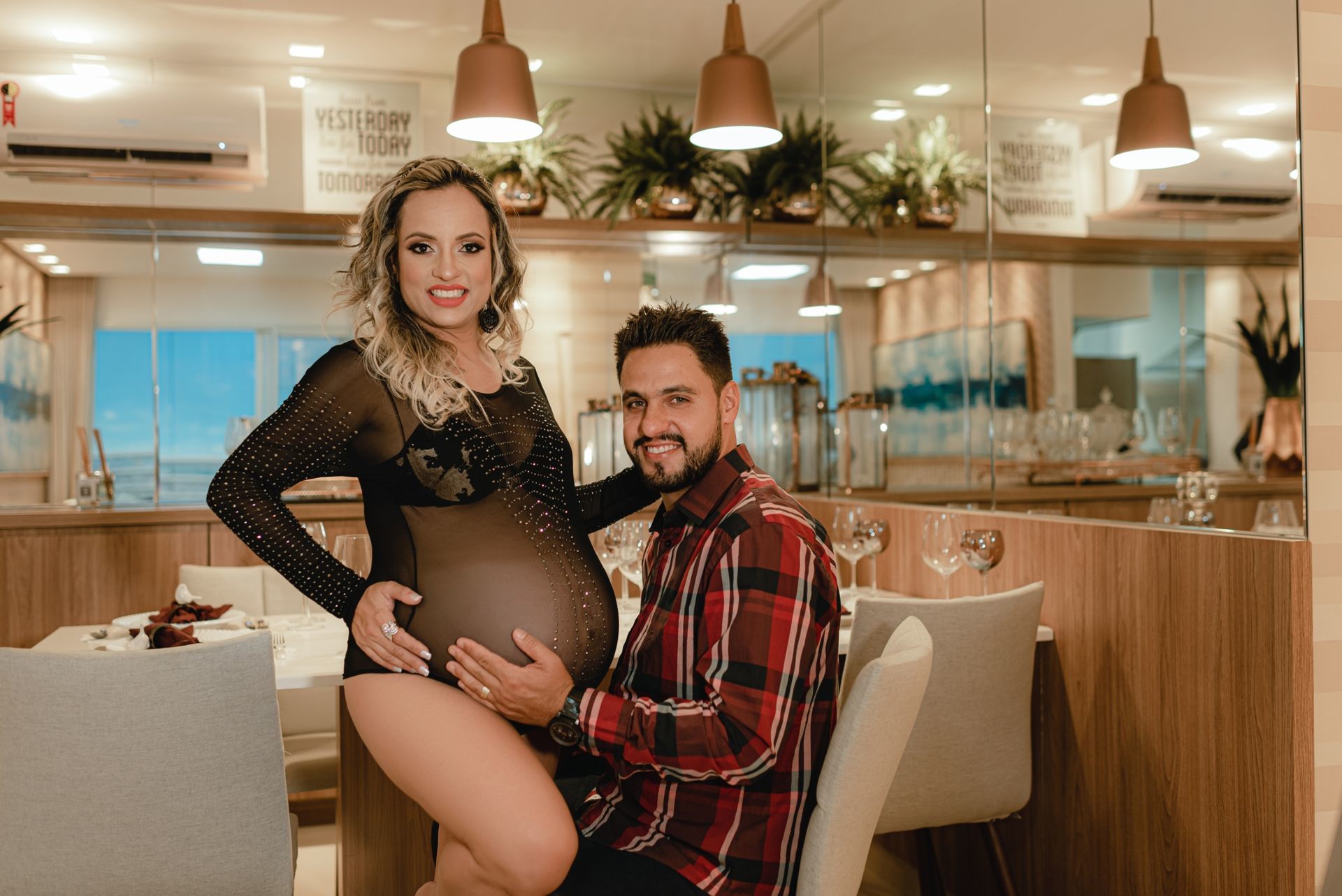 Foto Ensaio de grávida estilo lifestyle em um apartamento decorado Foto Ensaio de grávida estilo lifestyle em um apartamento decorado - Imagem 31