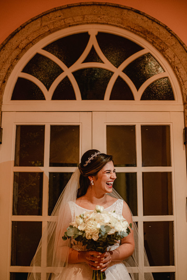 Foto Casamento Clássico com decoração branca e muitas luzinhas - Deborah e Lucas Foto Casamento Clássico com decoração branca e muitas luzinhas - Deborah e Lucas - Imagem 40