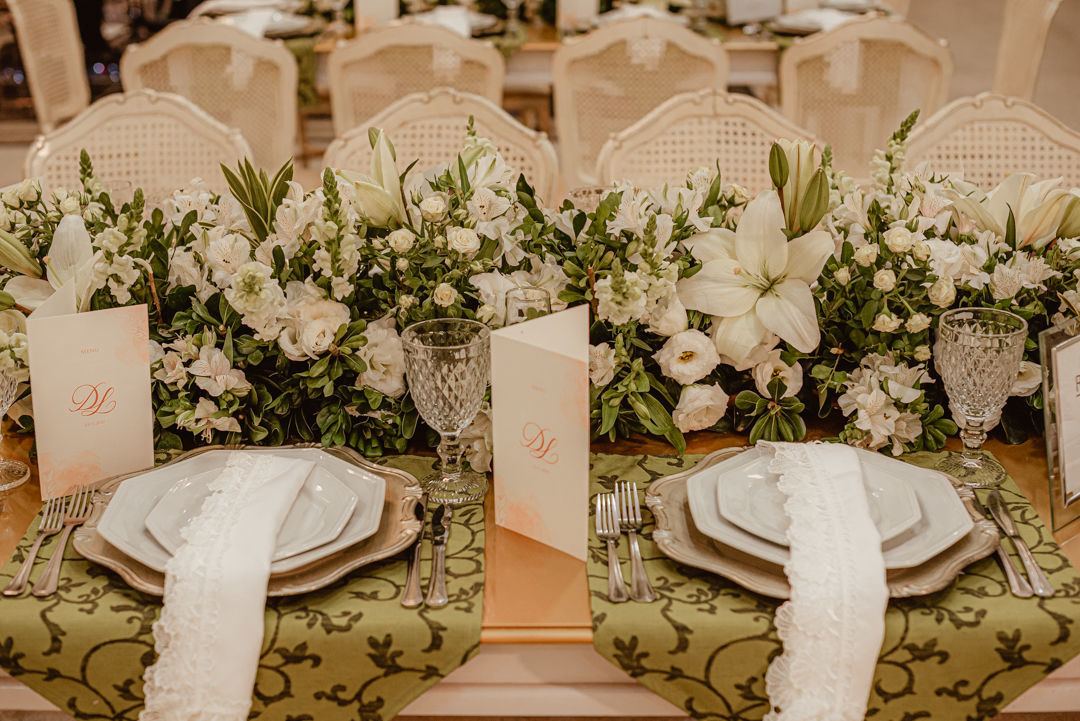 Foto Casamento Clássico com decoração branca e muitas luzinhas - Deborah e Lucas Foto Casamento Clássico com decoração branca e muitas luzinhas - Deborah e Lucas - Imagem 34