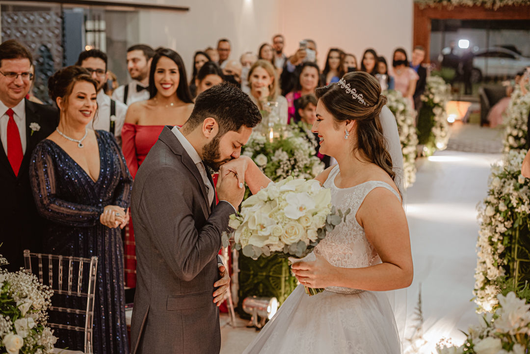 Foto Casamento Clássico com decoração branca e muitas luzinhas - Deborah e Lucas Foto Casamento Clássico com decoração branca e muitas luzinhas - Deborah e Lucas - Imagem 64