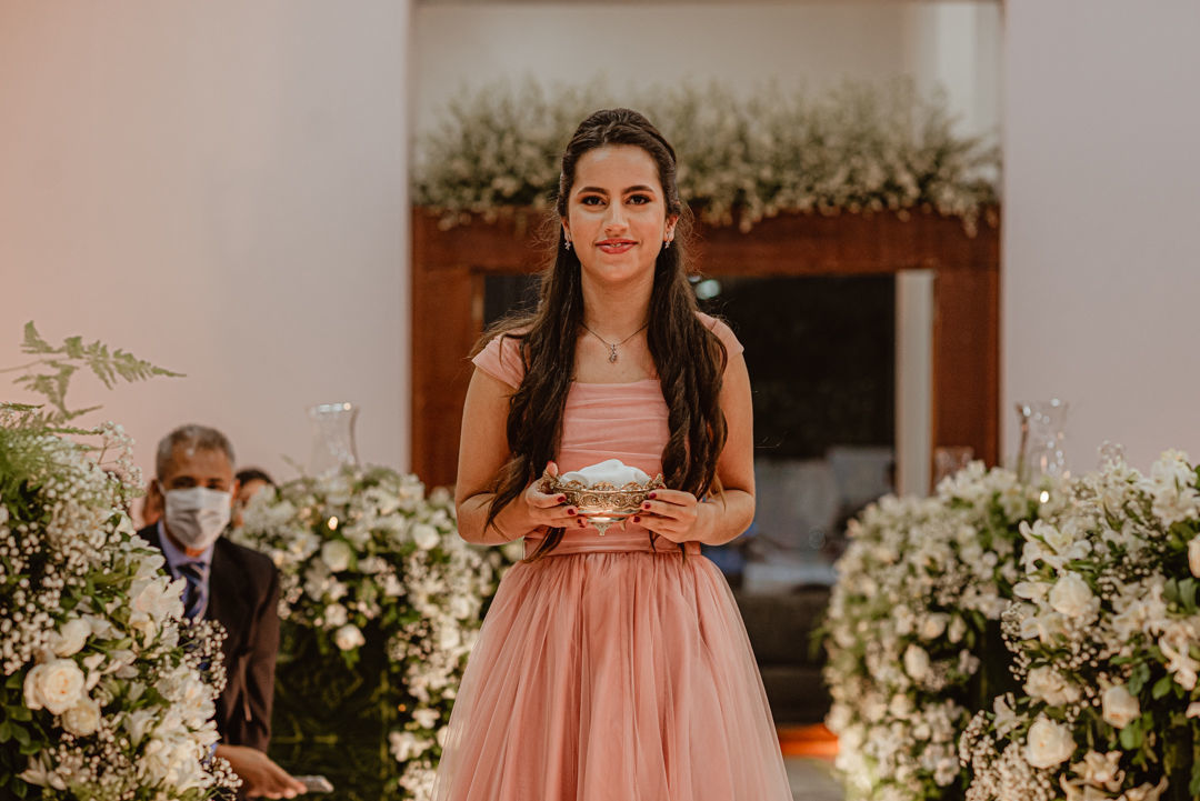Foto Casamento Clássico com decoração branca e muitas luzinhas - Deborah e Lucas Foto Casamento Clássico com decoração branca e muitas luzinhas - Deborah e Lucas - Imagem 74