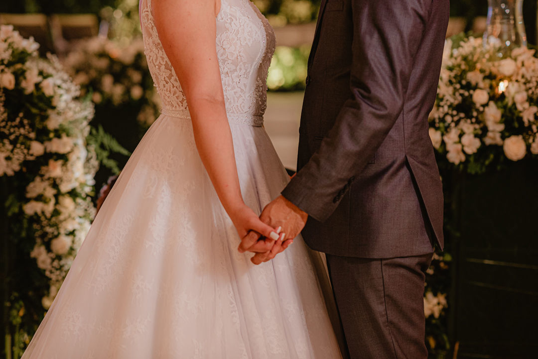 Foto Casamento Clássico com decoração branca e muitas luzinhas - Deborah e Lucas Foto Casamento Clássico com decoração branca e muitas luzinhas - Deborah e Lucas - Imagem 100