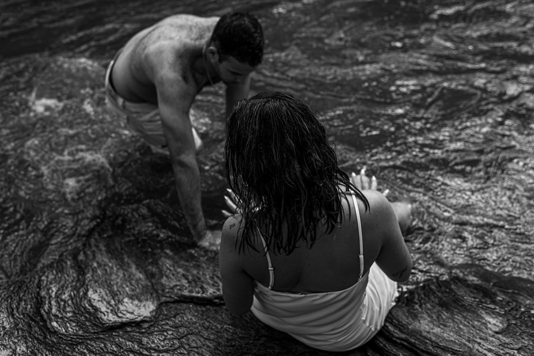 Foto Pré-wedding na Cachoeira Usina Velha em Pirenópolis Go - Heloísa e Marcelo Foto Pré-wedding na Cachoeira Usina Velha em Pirenópolis Go - Heloísa e Marcelo - Imagem 60