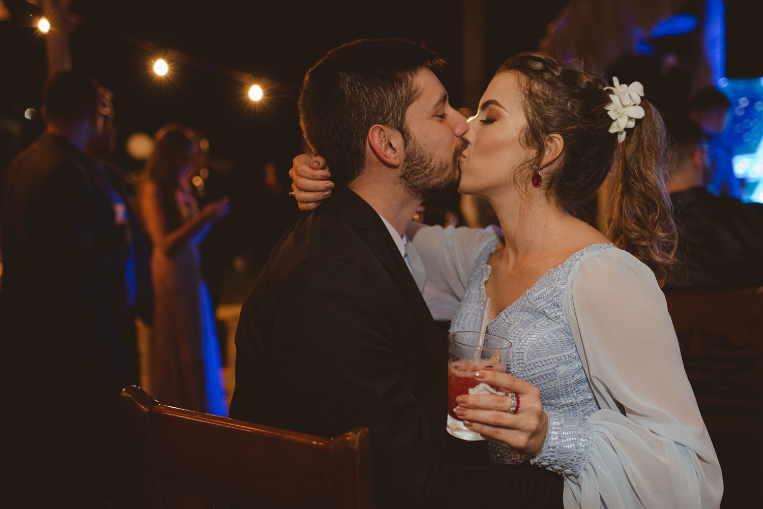 Foto Casamento em fim de tarde cheio de momentos espontâneos na Fazenda Nova Conceição em Goiás - Helena e Diego Foto Casamento em fim de tarde cheio de momentos espontâneos na Fazenda Nova Conceição em Goiás - Helena e Diego - Imagem 124