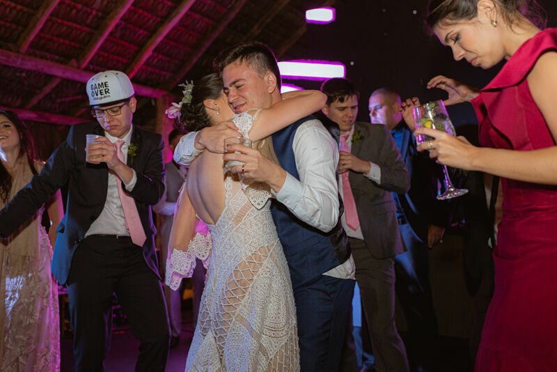 Foto Fazenda Nova Conceição - Casamento em fim de tarde cheio de momentos espontâneos - Helena e Diego - Imagem 94
