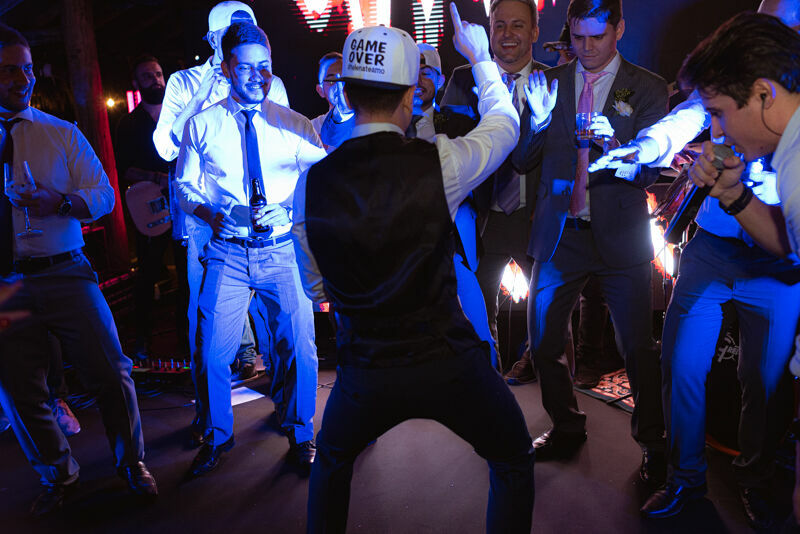 Foto Fazenda Nova Conceição - Casamento em fim de tarde cheio de momentos espontâneos - Helena e Diego - Imagem 82