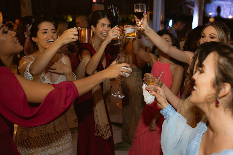 Foto Fazenda Nova Conceição - Casamento em fim de tarde cheio de momentos espontâneos - Helena e Diego - Imagem 78