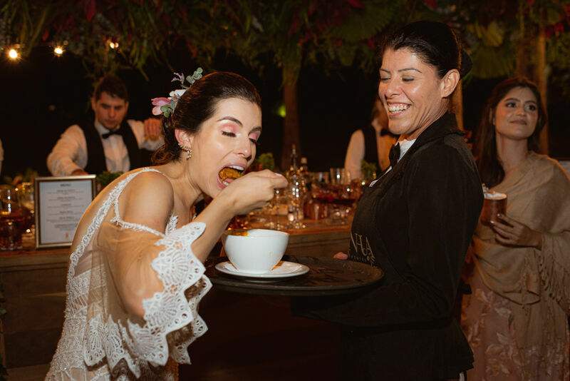 Foto Fazenda Nova Conceição - Casamento em fim de tarde cheio de momentos espontâneos - Helena e Diego - Imagem 92