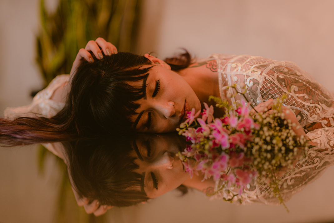 Foto Boudoir - Inspiração para Ensaio Sensual Fotográfico Feminino - Karine Foto Boudoir - Inspiração para Ensaio Sensual Fotográfico Feminino - Karine - Imagem 44