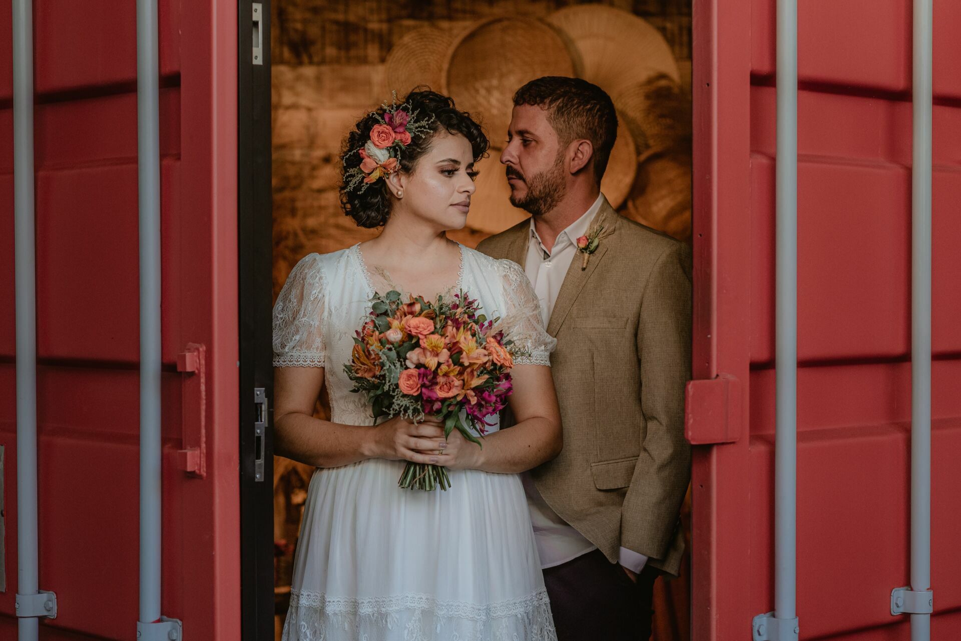 Foto  Renovação de Votos 10 anos -  estilo Industrial - Loft industrial - Decoração industrial intimista - Lays e Chico - Imagem 58