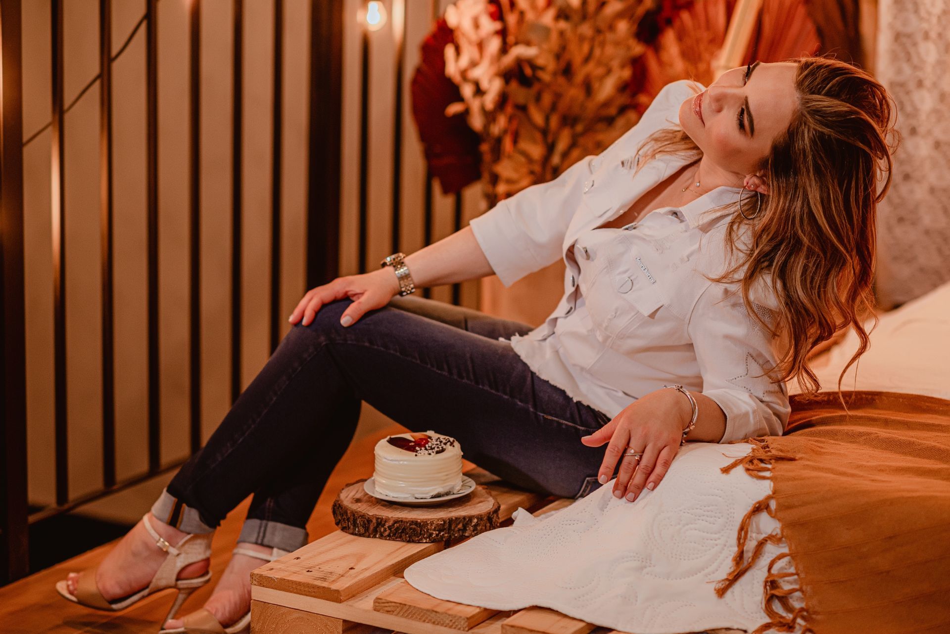 Foto Ensaio Fotográfico Feminino de Aniversário no RevoLoft - Imagem 40