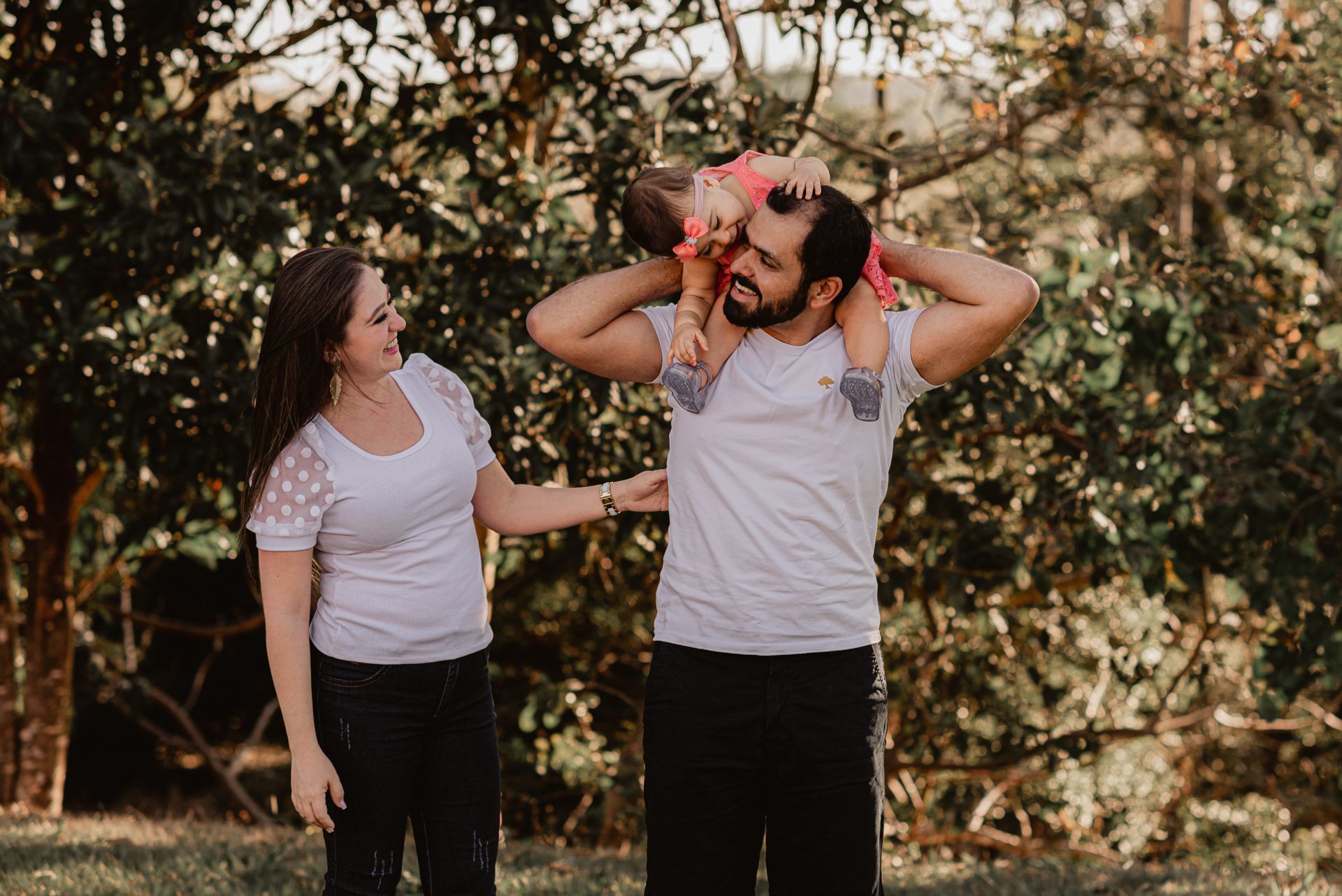 Foto Suellen, Raphael e Eloá - Ensaio Fotográfico de Família na fazenda Foto Suellen, Raphael e Eloá - Ensaio Fotográfico de Família na fazenda - Imagem 9