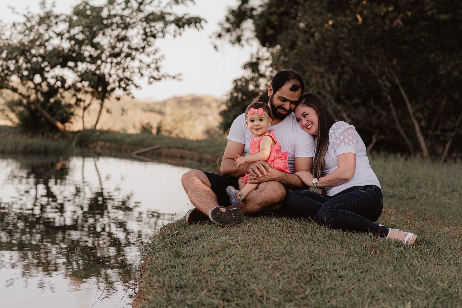 Foto Suellen, Raphael e Eloá - Ensaio Fotográfico de Família na fazenda Foto Suellen, Raphael e Eloá - Ensaio Fotográfico de Família na fazenda - Imagem 24