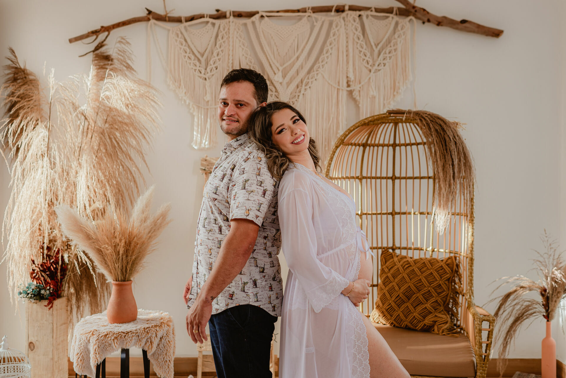 Foto Ensaio Fotográfico de Gestante no RevoLoft - Estúdio Fotográfico e espaço para eventos intimistas - Imagem 16