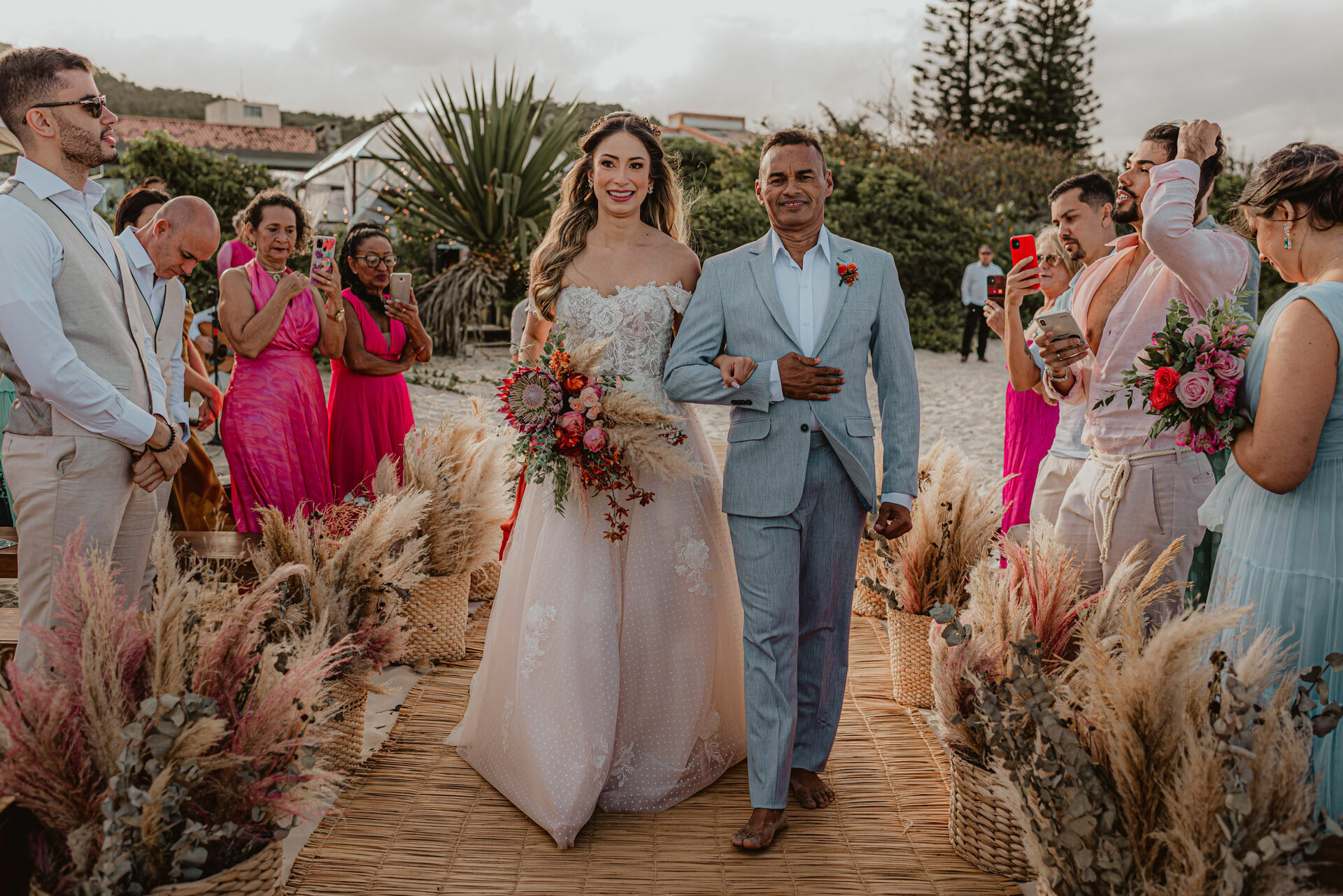 Foto  Destination Wedding inpirador em Florianópolis - Praia Brava - Kayra e Igor  - Imagem 60
