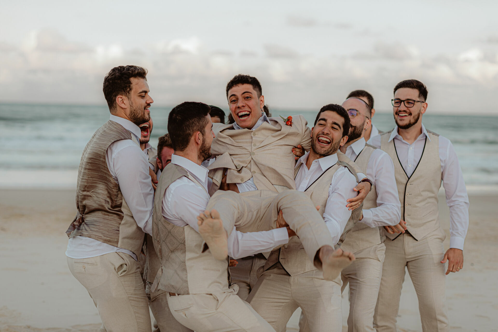 Foto  Destination Wedding inpirador em Florianópolis - Praia Brava - Kayra e Igor  - Imagem 86