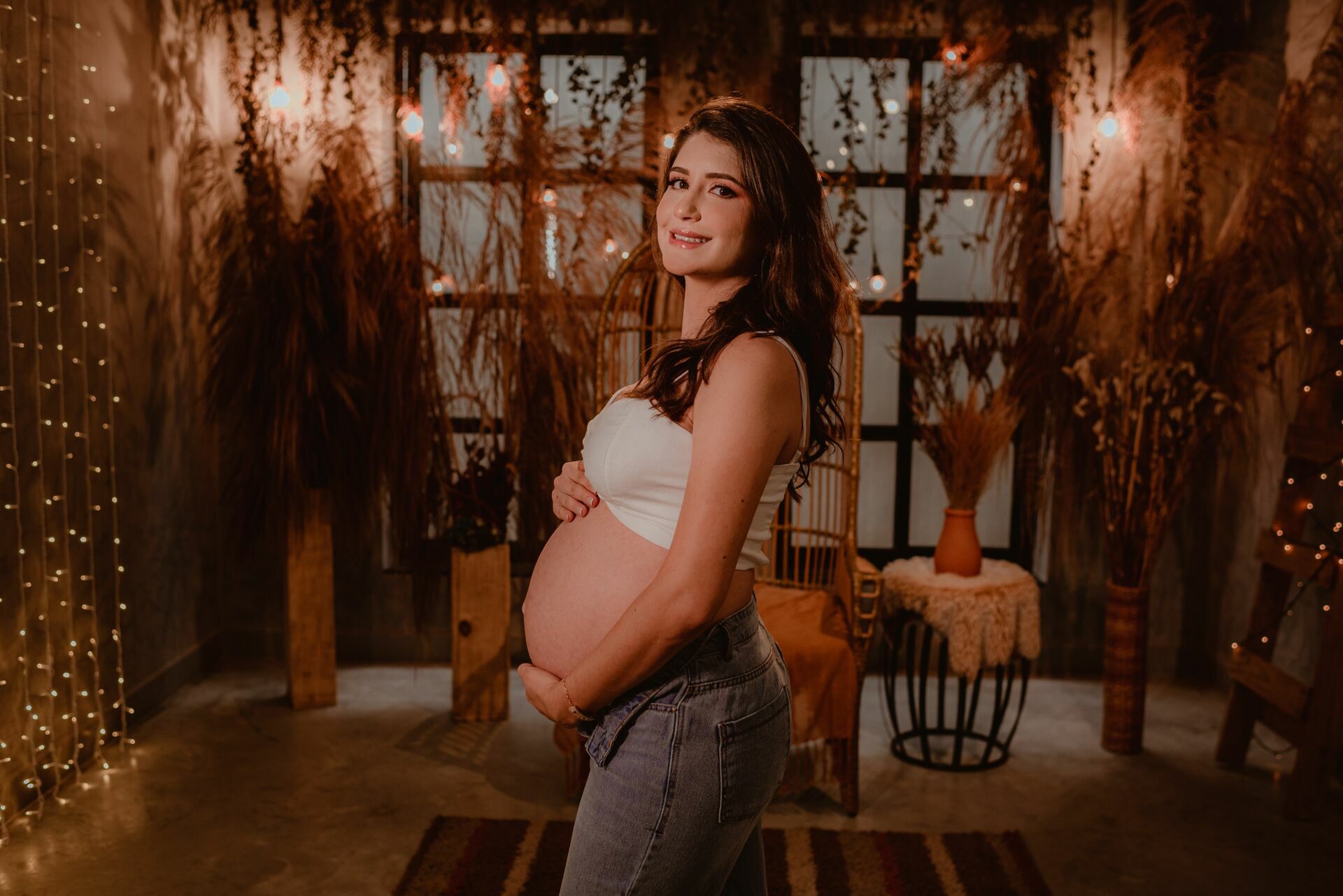 Foto Isadora à espera de Enzo - Ensaio fotográfico de Gestante - Imagem 0