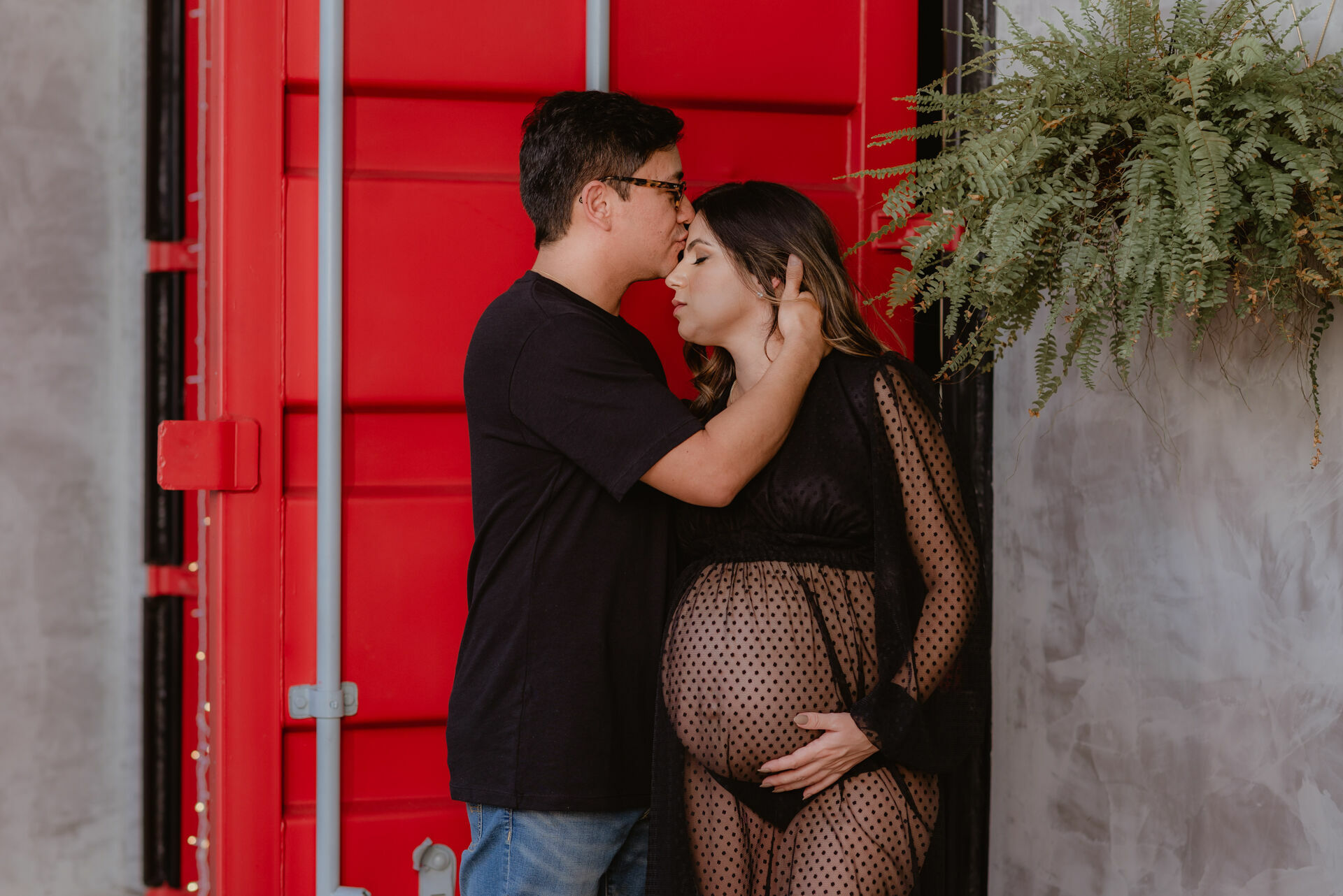 Foto RevoLoft - Ensaio Fotográfico de Gestante em estúdio - Emilly, Célio e Murilo à espera de Pedro - Imagem 22