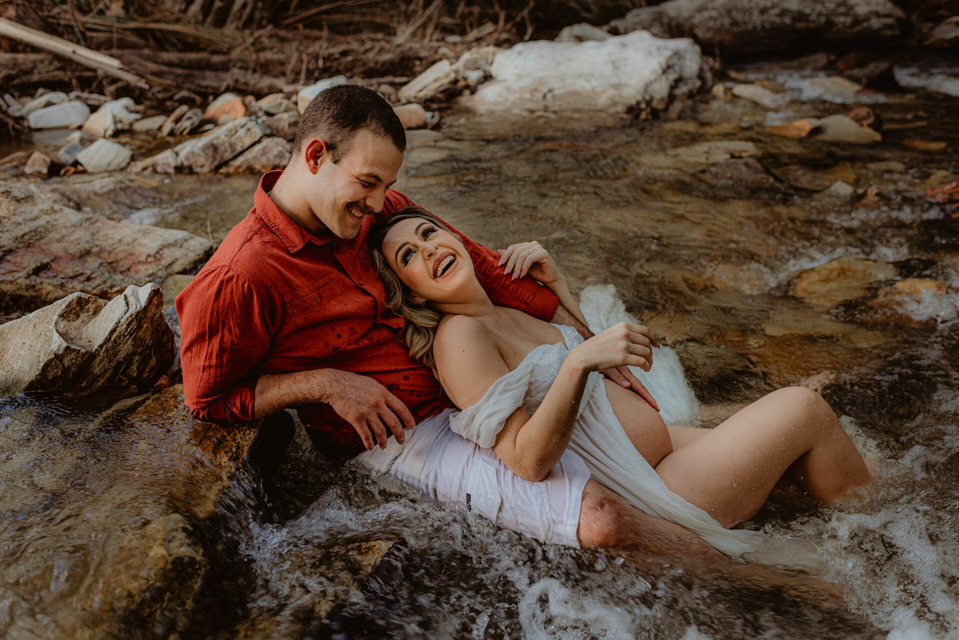 Foto Sessão Fotográfica de gestante - Cachoeira Usina Velha - Heloísa e Marcelo - Imagem 11