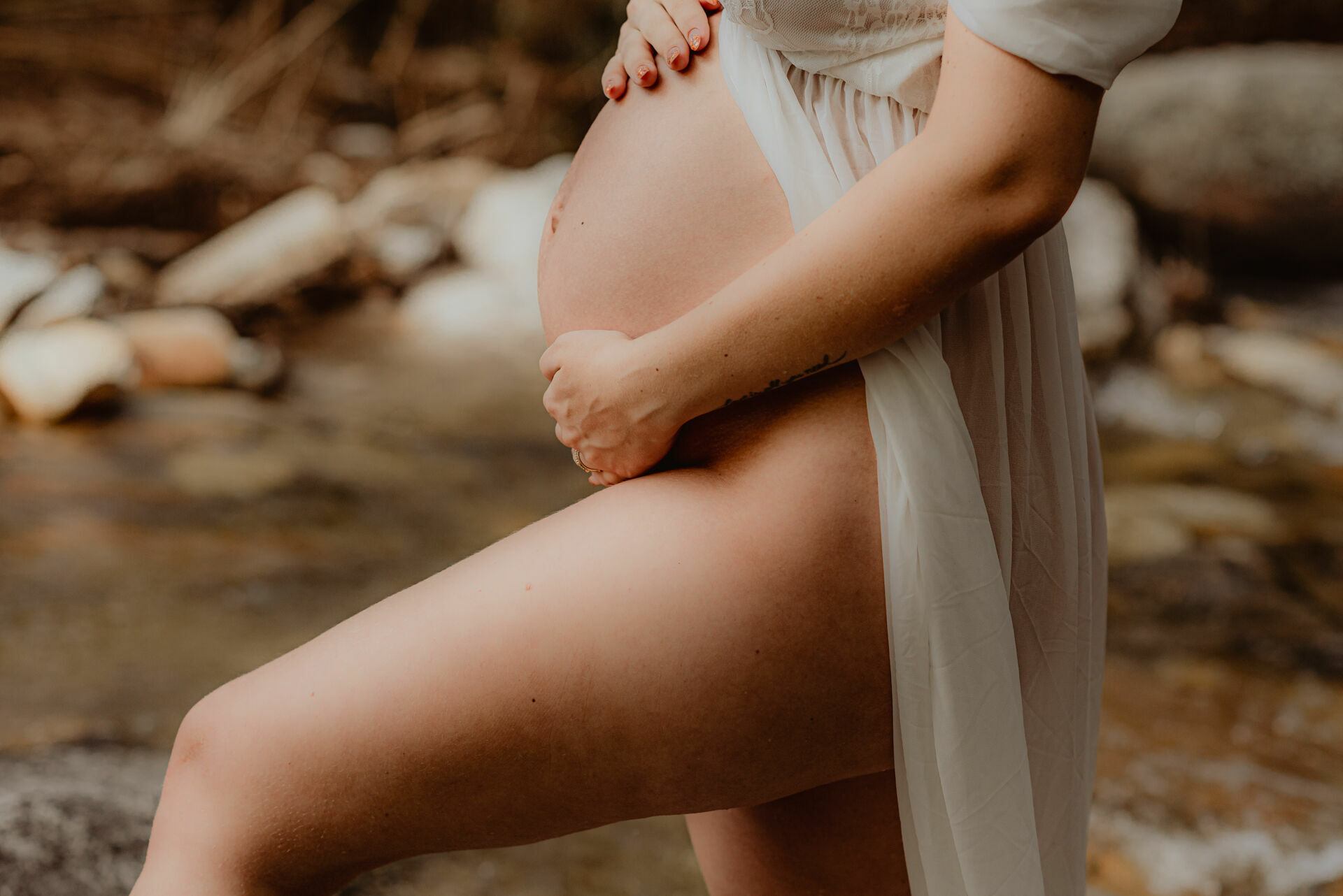 Foto Sessão Fotográfica de gestante - Cachoeira Usina Velha - Heloísa e Marcelo - Imagem 15