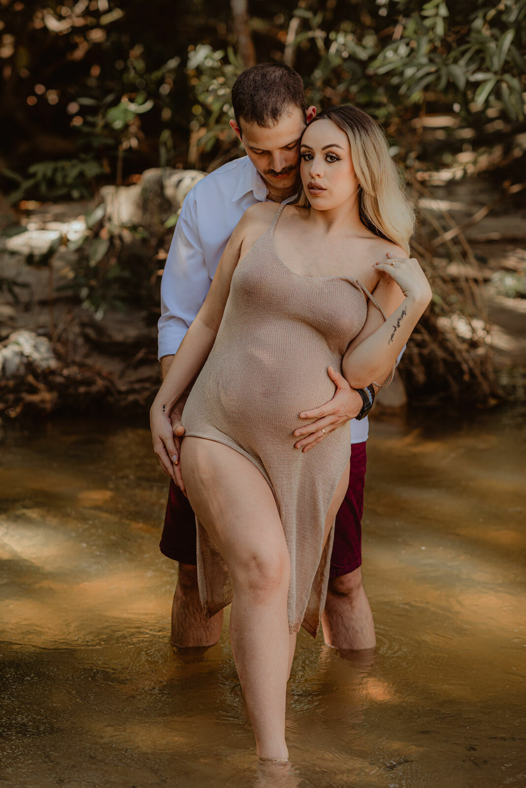 Foto Sessão Fotográfica de gestante - Cachoeira Usina Velha - Heloísa e Marcelo - Imagem 4