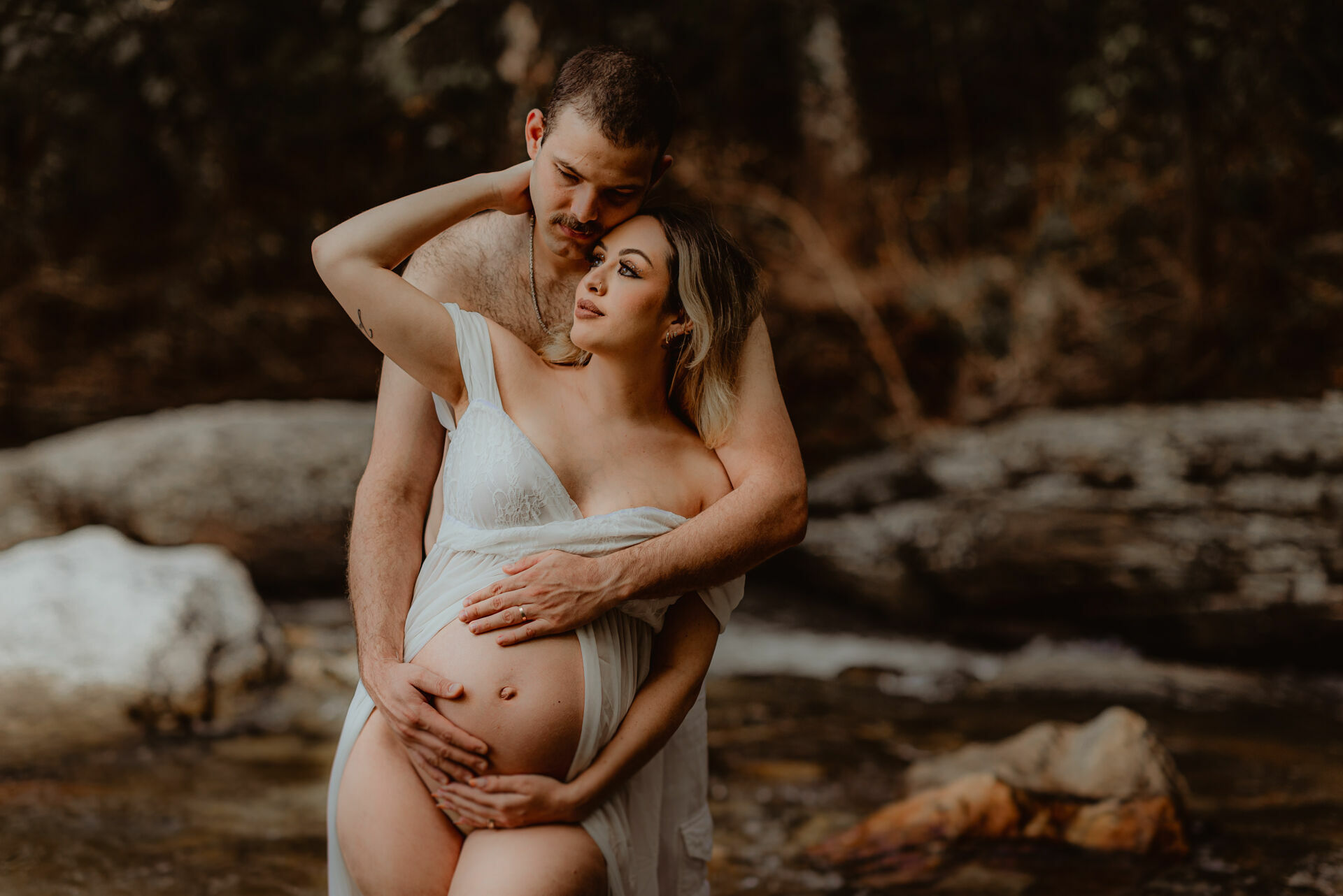 Foto Sessão Fotográfica de gestante - Cachoeira Usina Velha - Heloísa e Marcelo - Imagem 17