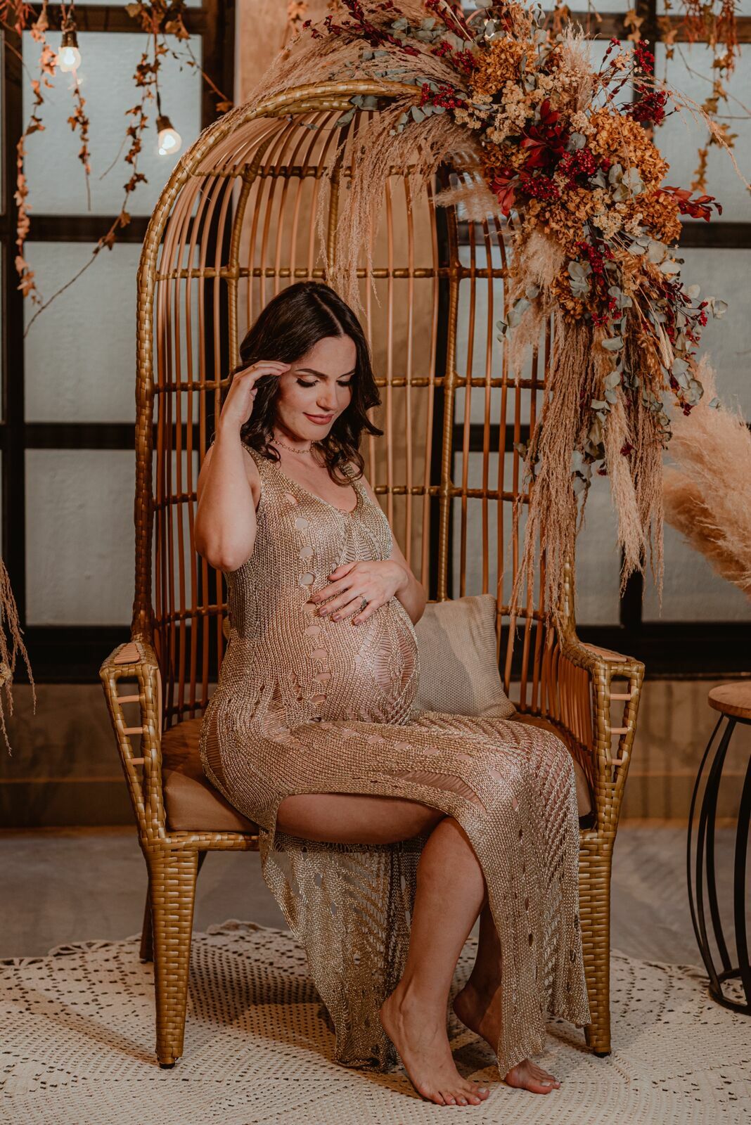 Foto Ensaio fotográfico gestante em Studio - Studio Revoloft em Goiás - pet friendly - Imagem 7