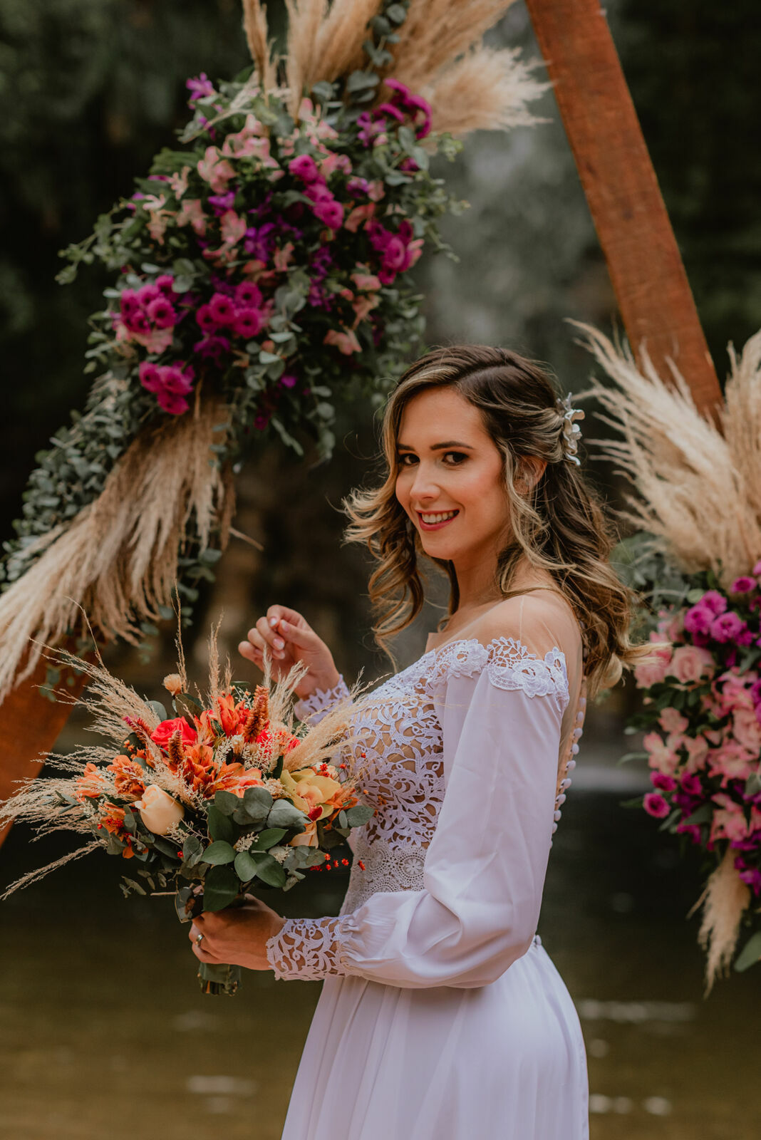 Foto Casamento Intimista na Cachoeira do Abade em Pirenópolis de Goiás - Luanna e Marcelo - Imagem 88