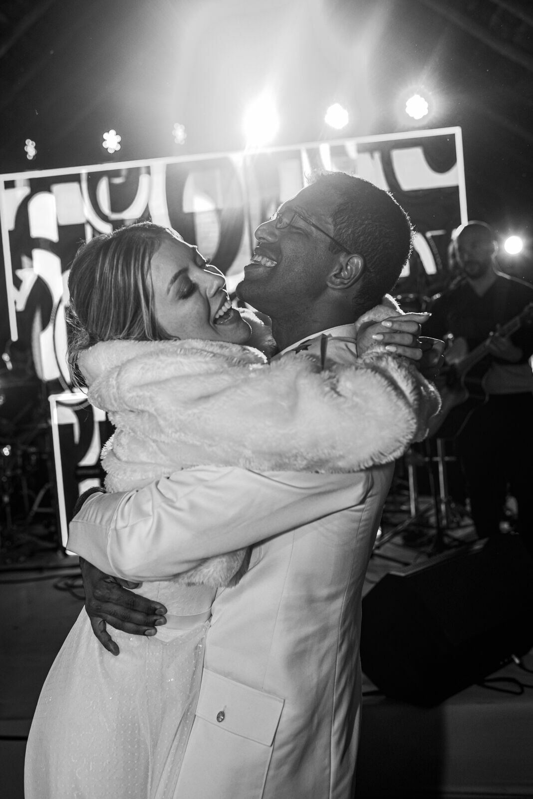 Foto Paraquedista que ficou tetraplégica se casa em uma linda cerimônia em fim de tarde na Fazenda Nova Conceição em Goiás - Raquel e Lages - Imagem 119