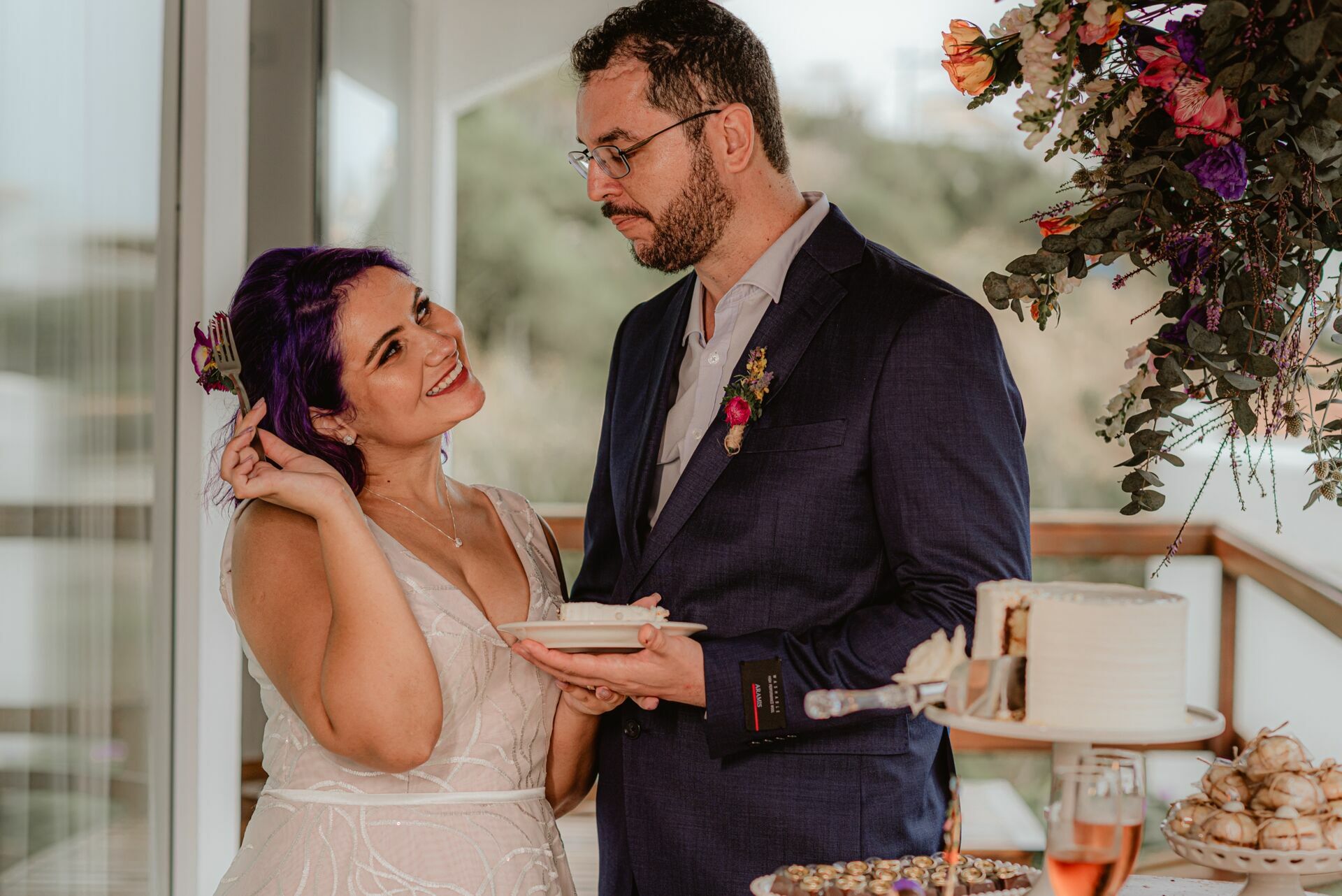 Foto Elopement Wedding em Arraial do Cabo com uma vista para o mar - Jéssica e Victor - Imagem 94