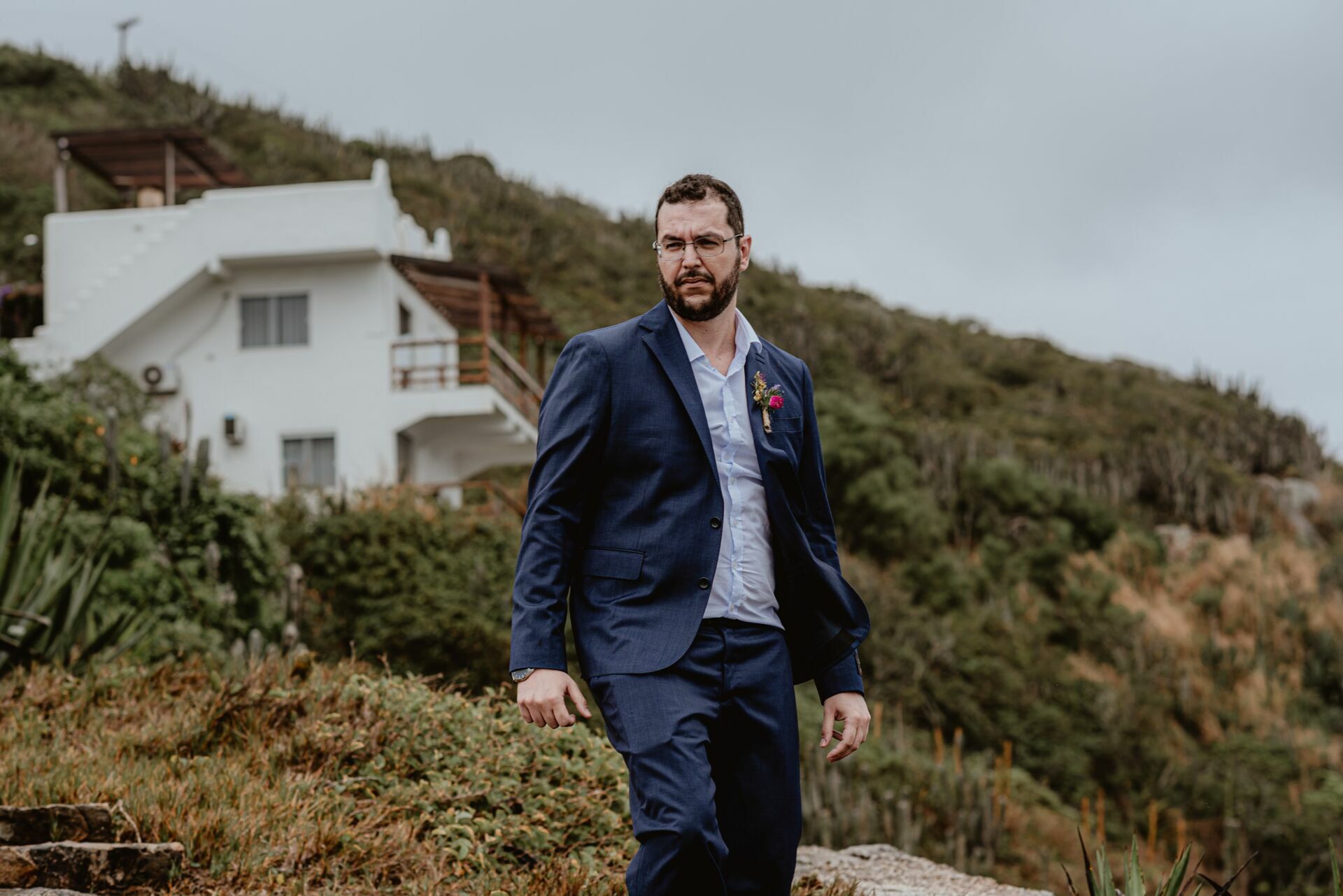 Foto Elopement Wedding em Arraial do Cabo com uma vista para o mar - Jéssica e Victor - Imagem 50