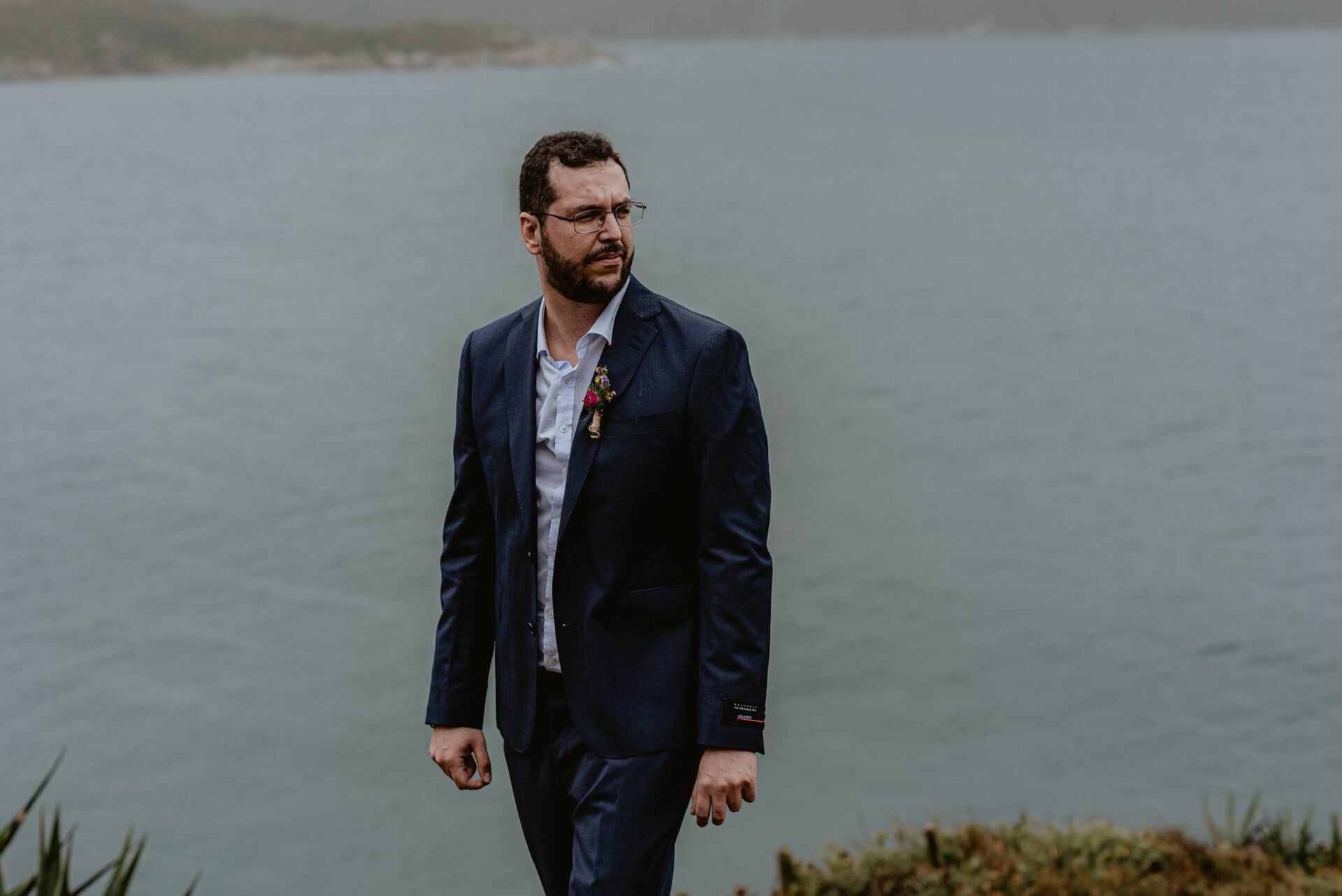 Foto Elopement Wedding em Arraial do Cabo com uma vista para o mar - Jéssica e Victor - Imagem 48
