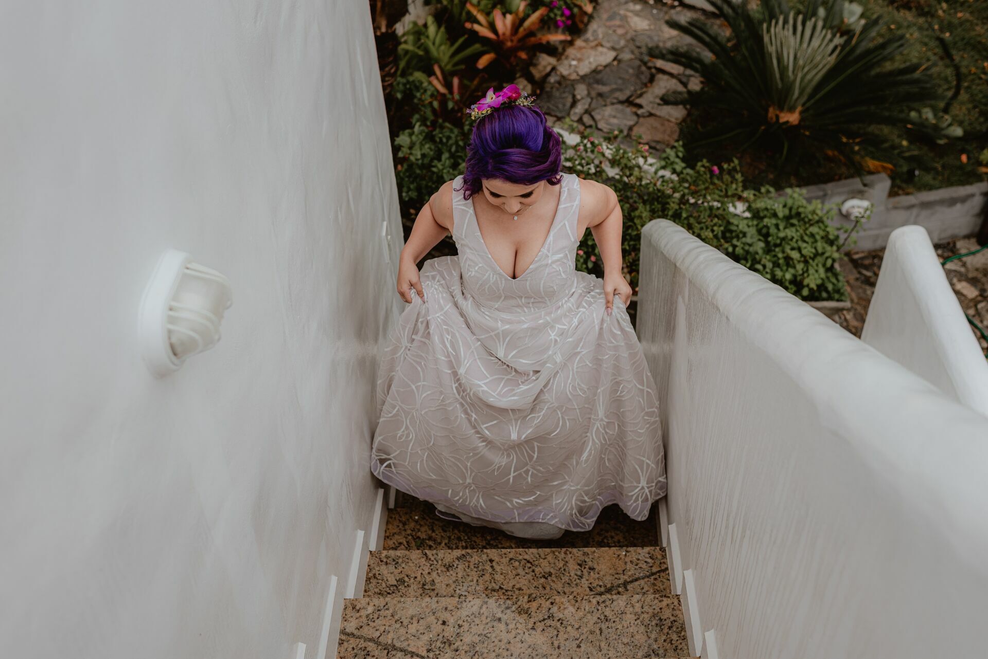 Foto Elopement Wedding em Arraial do Cabo com uma vista para o mar - Jéssica e Victor - Imagem 34