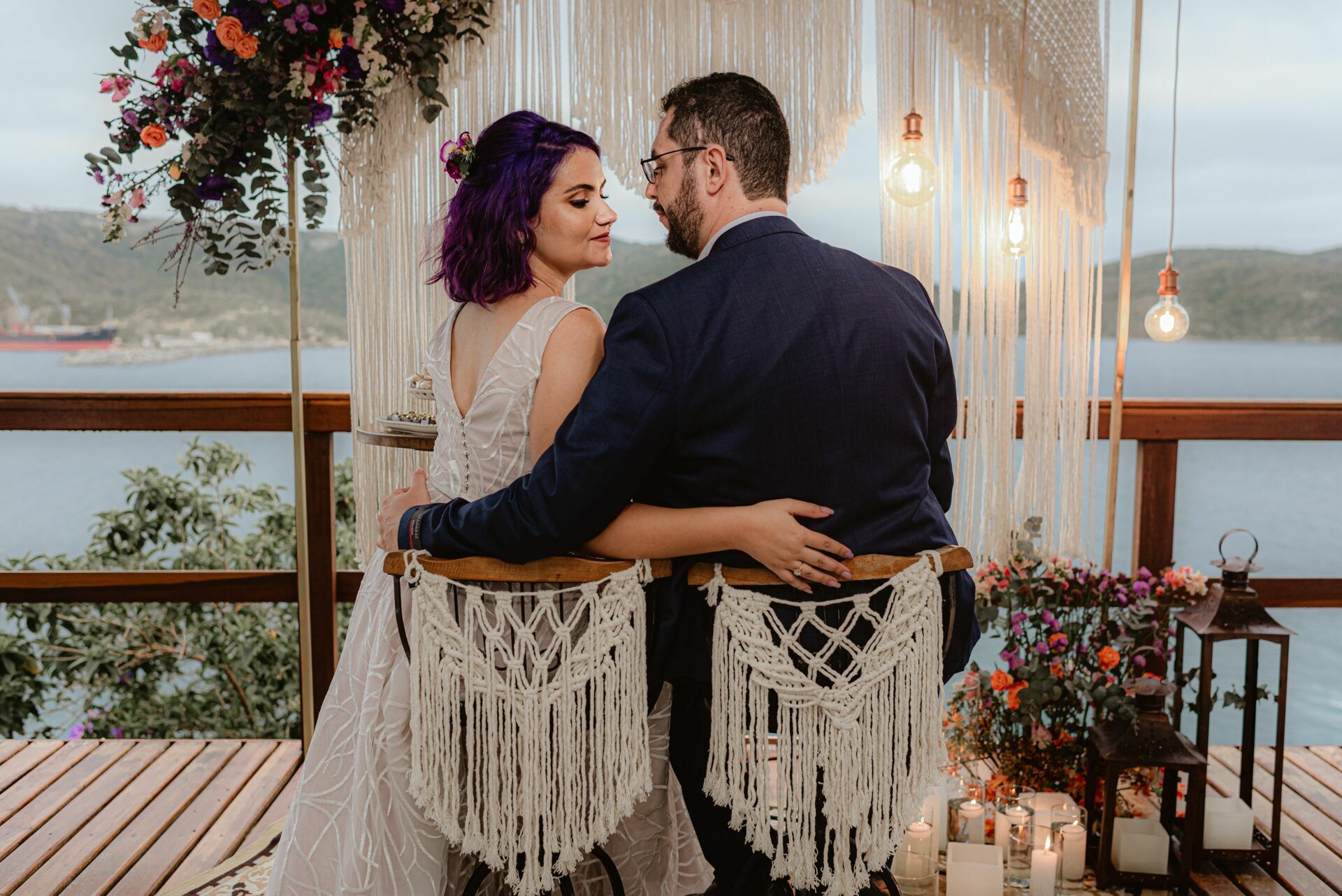 Foto Elopement Wedding em Arraial do Cabo com uma vista para o mar - Jéssica e Victor - Imagem 96