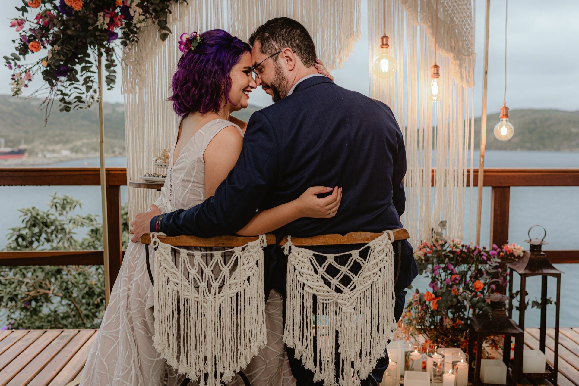 Foto Elopement Wedding em Arraial do Cabo com uma vista para o mar - Jéssica e Victor - Imagem 97