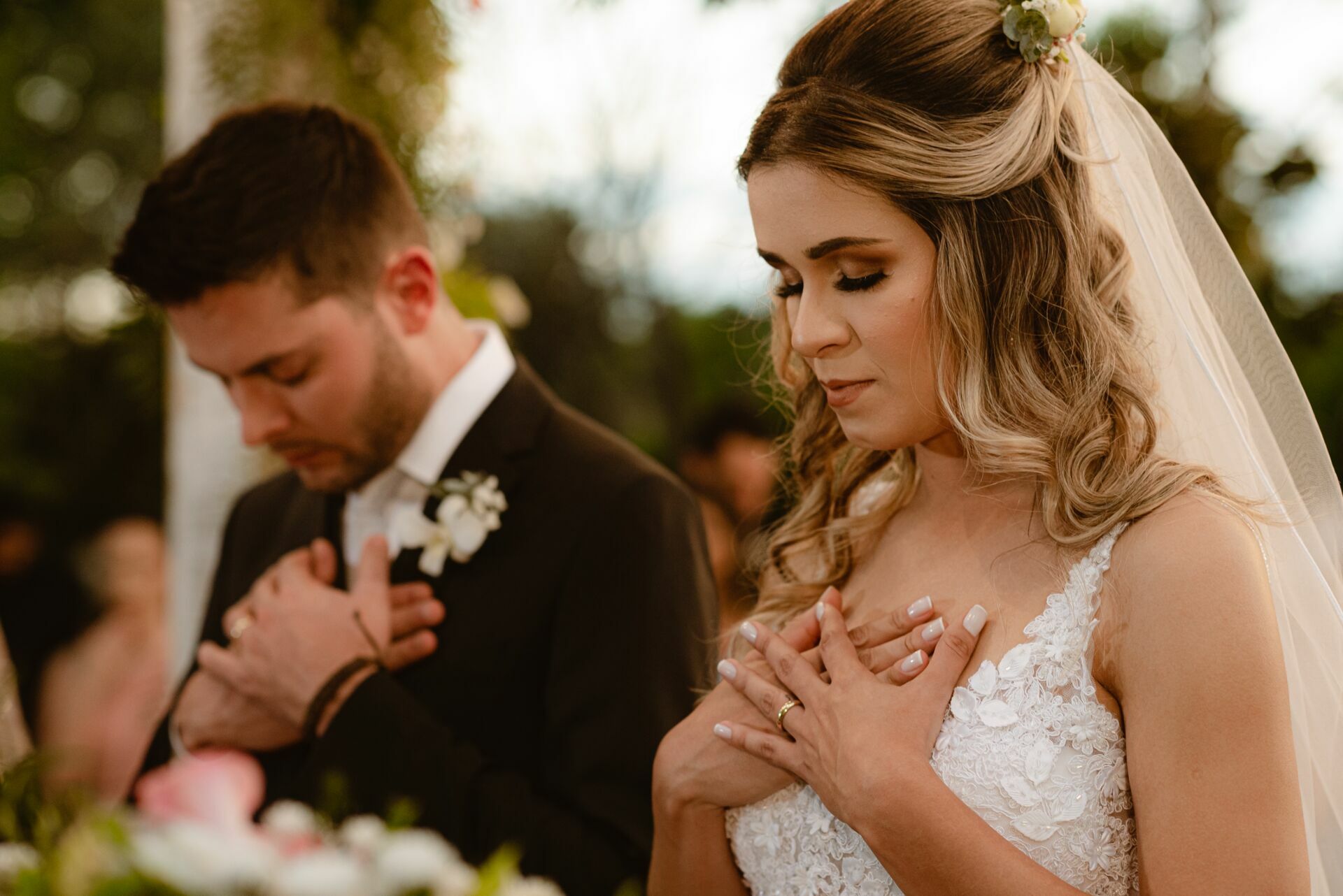 Foto Casamento Rústico em Fim de Tarde no Restaurante Brioso e Manhoso em Goiás - Ana e Pedro  - Imagem 46