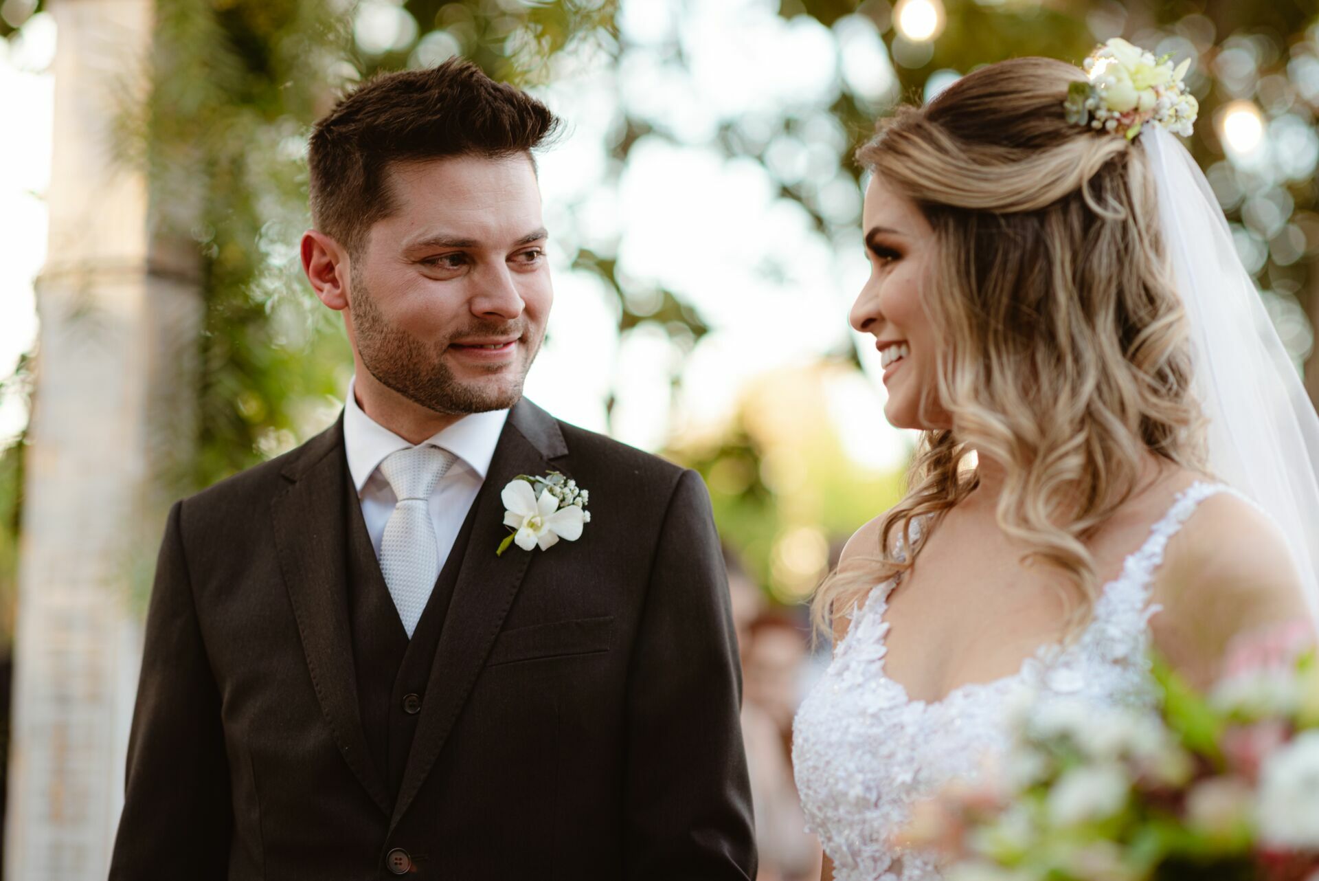 Foto Casamento Rústico em Fim de Tarde no Restaurante Brioso e Manhoso em Goiás - Ana e Pedro  - Imagem 30