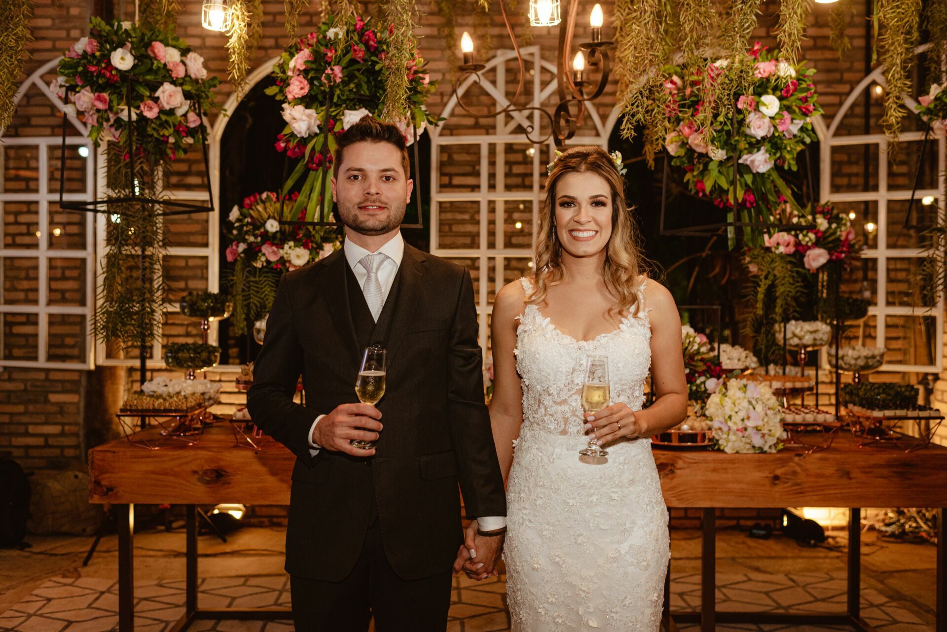 Foto Casamento Rústico em Fim de Tarde no Restaurante Brioso e Manhoso em Goiás - Ana e Pedro  - Imagem 58