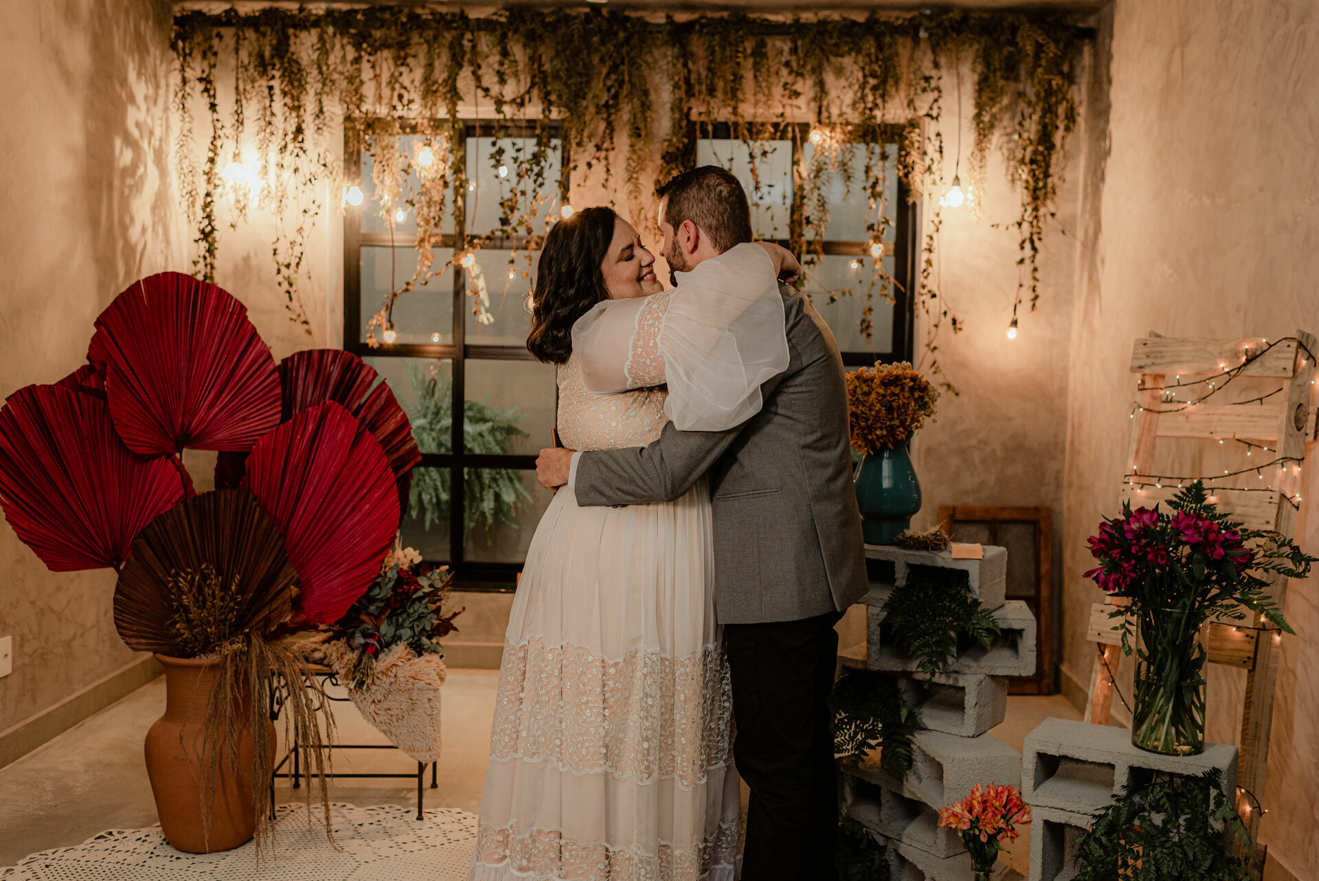 Foto Mine Wedding Industrial no estiloso Espaço RevoLoft 119 - Nay e Paulo - Imagem 110