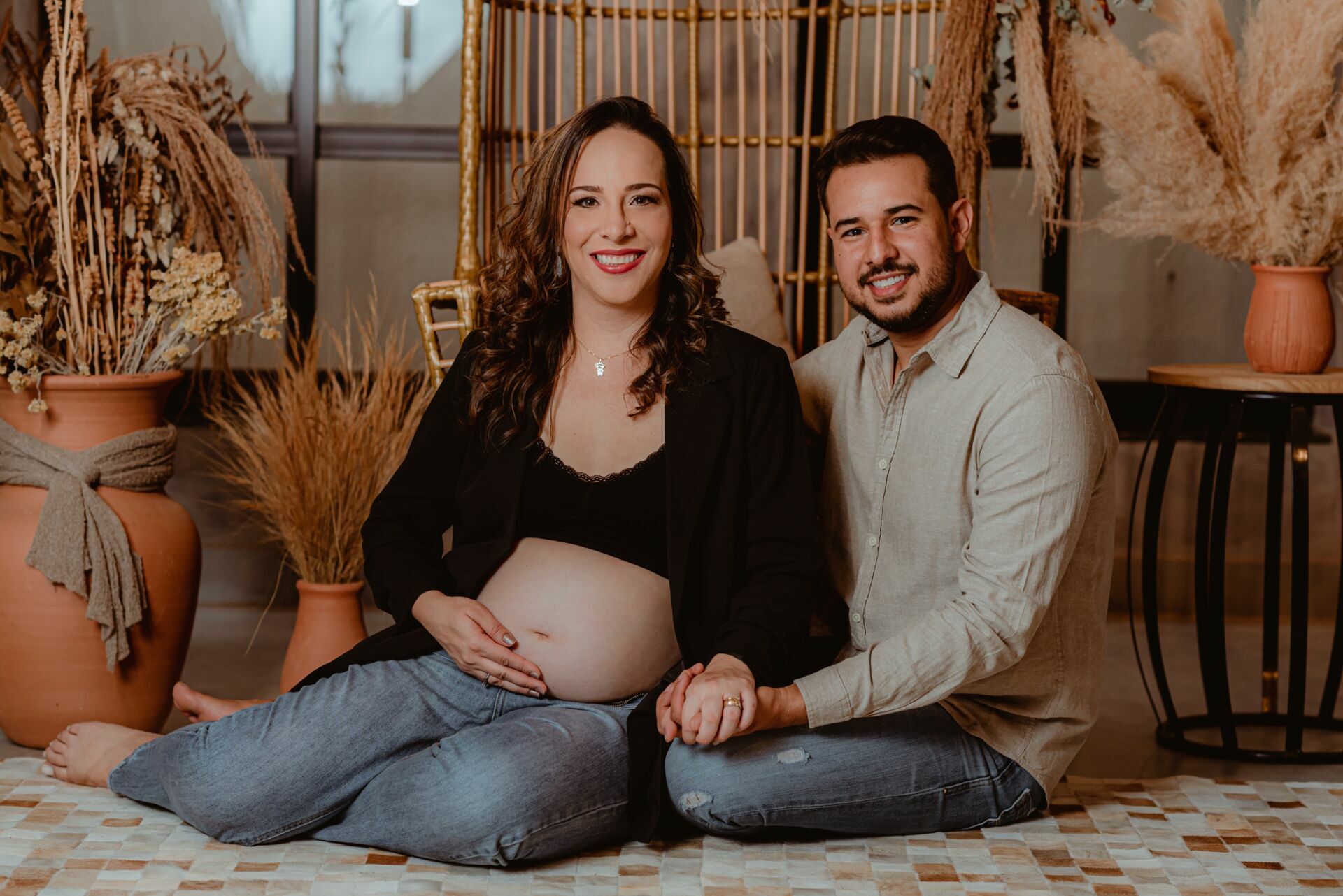 Foto Ensaio Fotográfico de Grávida estiloso no STudio RevoLoft - Larissa e Nathan à espera de Luisa - Imagem 7