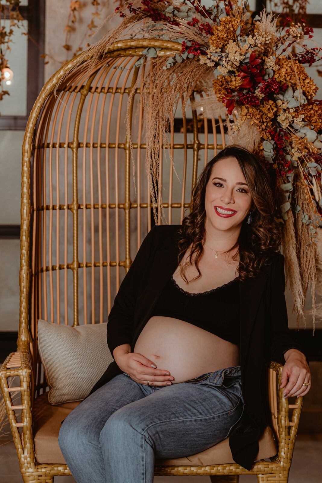 Foto Ensaio Fotográfico de Grávida estiloso no STudio RevoLoft - Larissa e Nathan à espera de Luisa - Imagem 3