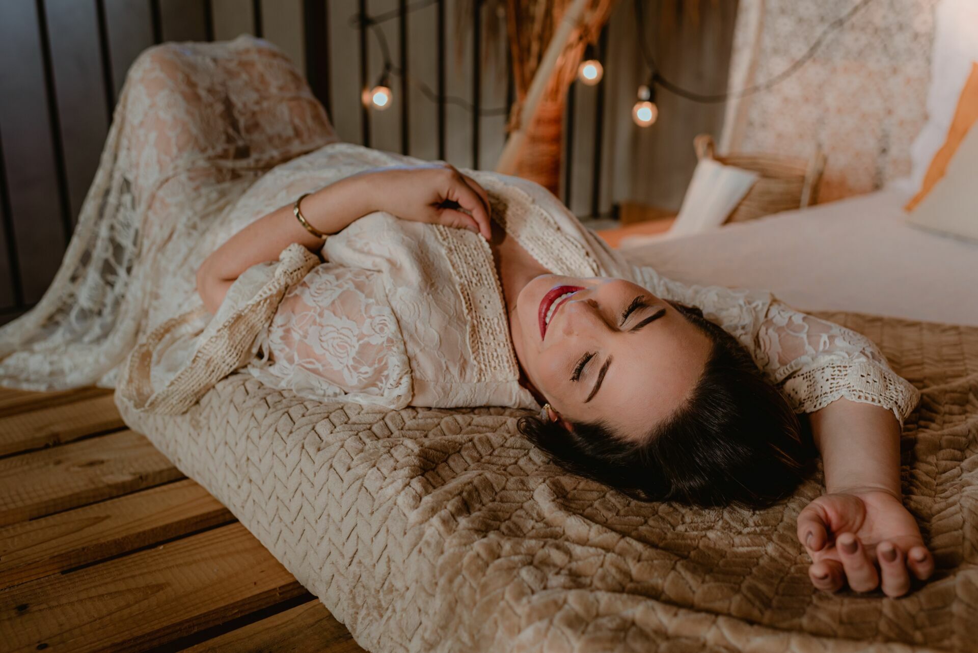 Foto Ensaio Fotográfico de Grávida estiloso no STudio RevoLoft - Larissa e Nathan à espera de Luisa - Imagem 30